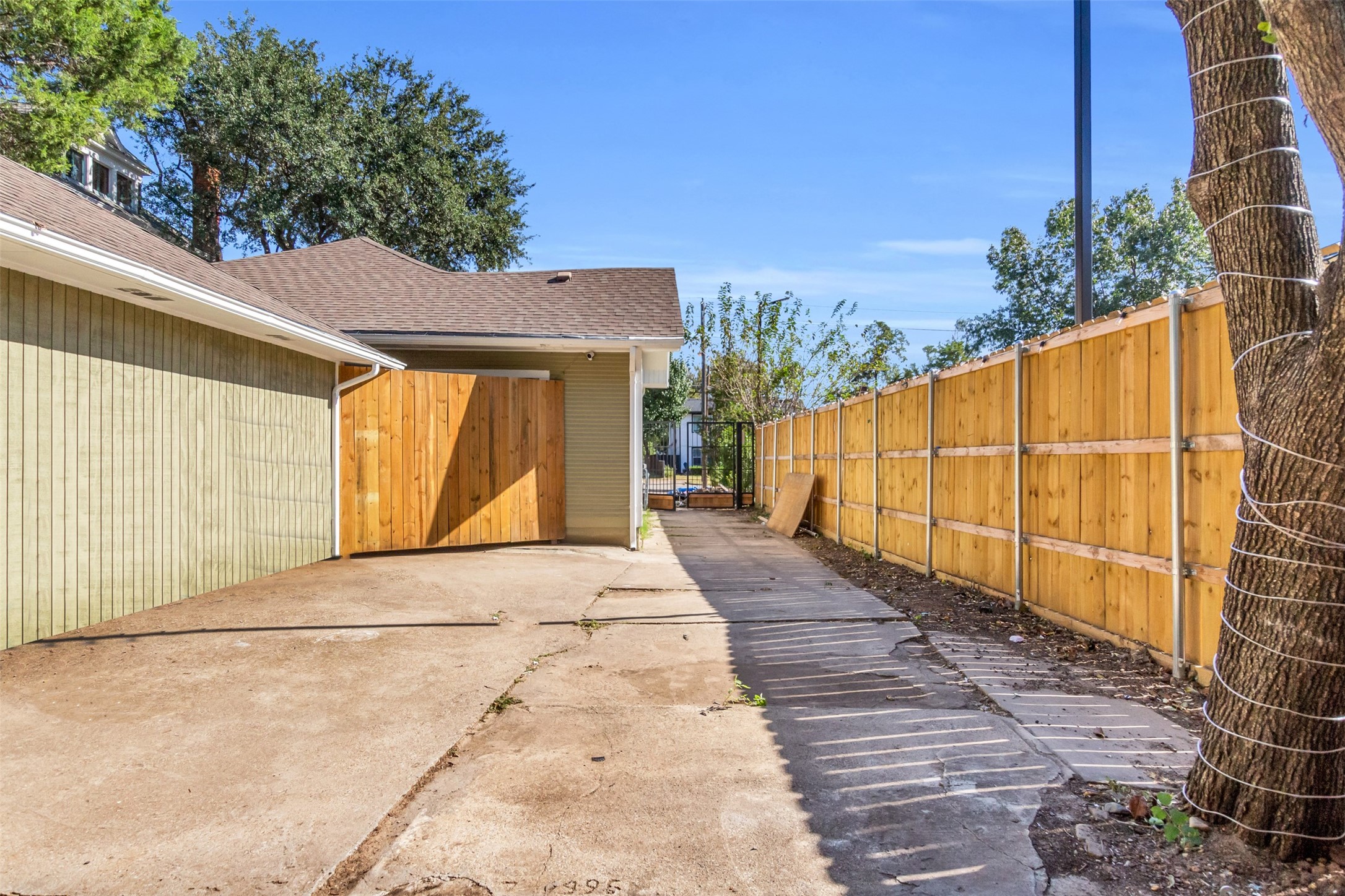 4121 Junius Street Dallas TX 75246