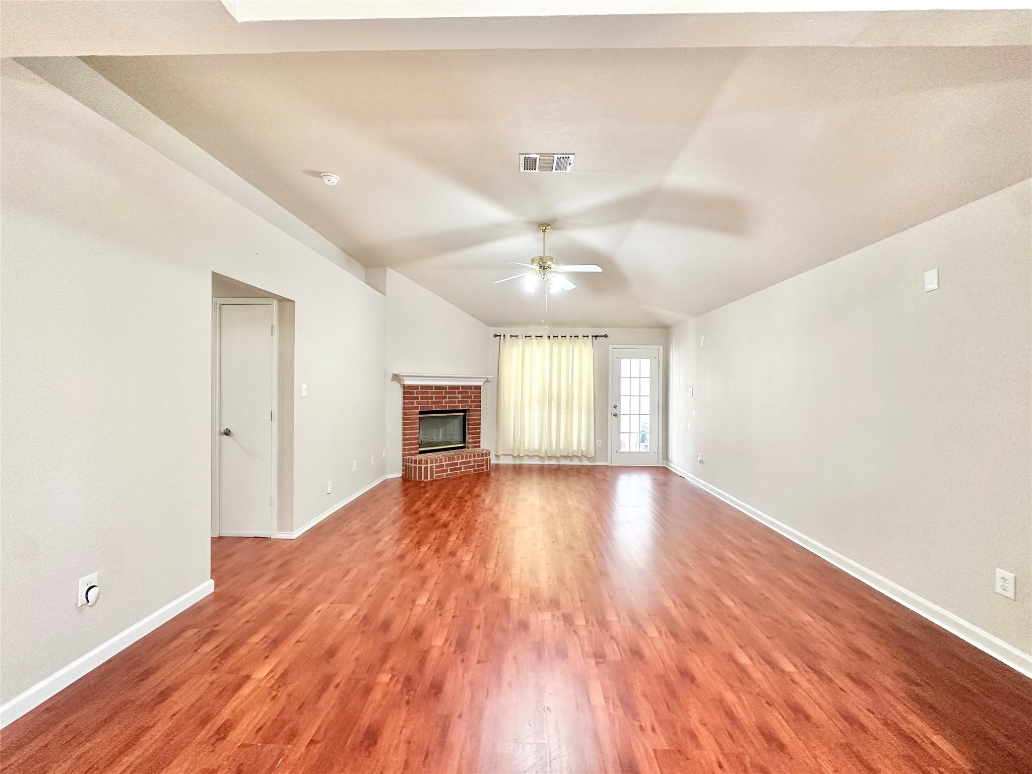 7006 Pickford Court Arlington TX 76001