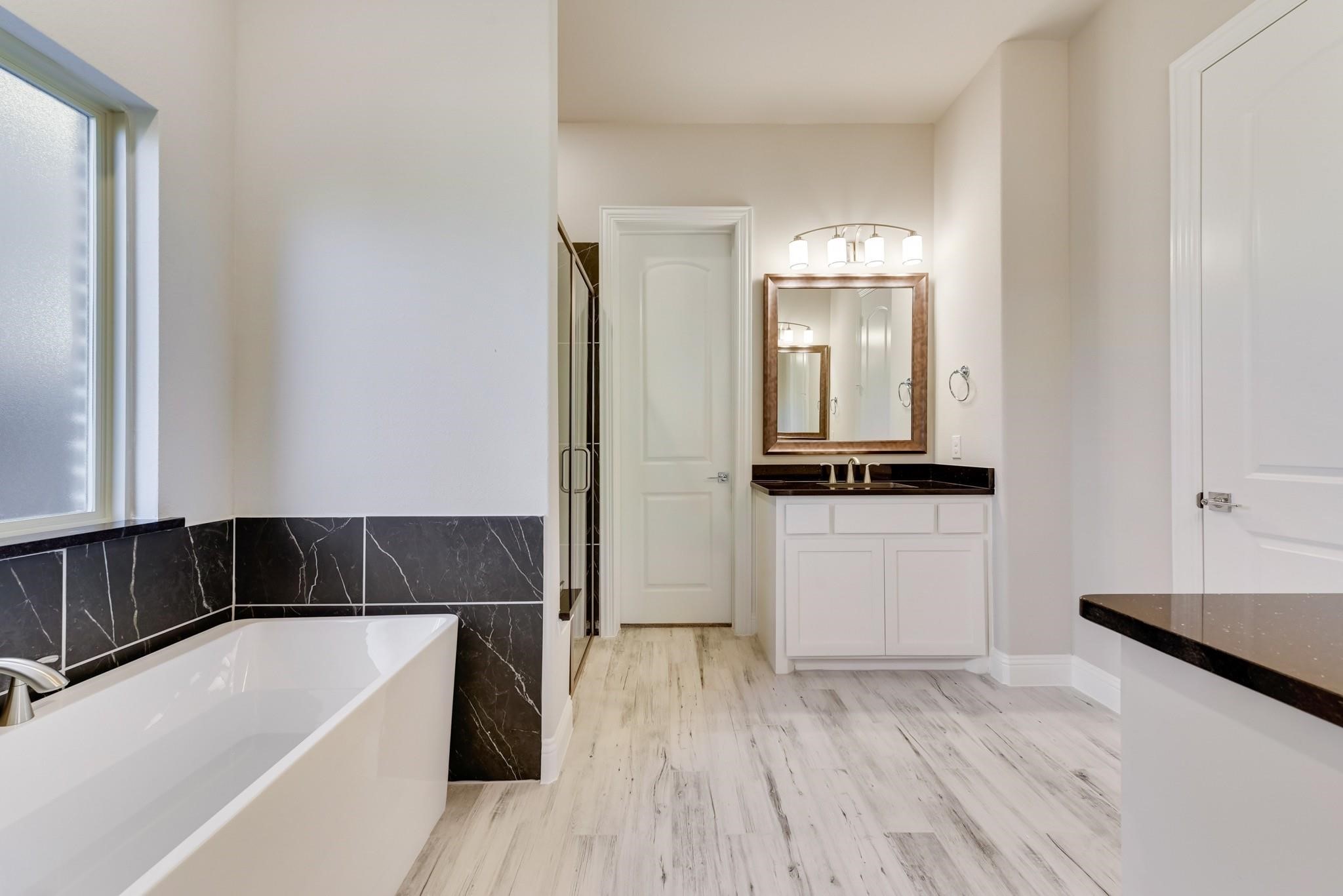 4044 Crowe Lane Mckinney TX 75071