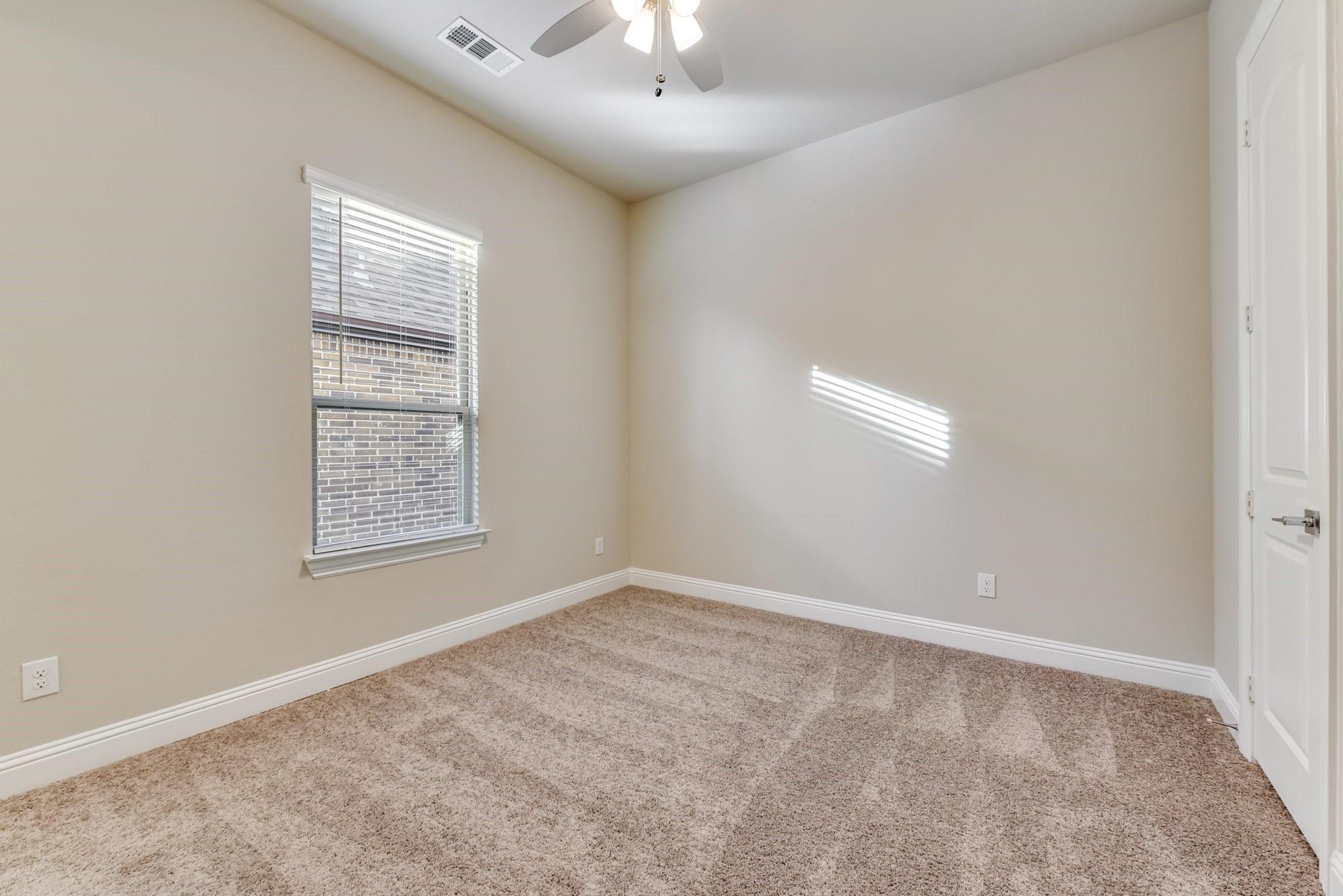 4044 Crowe Lane Mckinney TX 75071