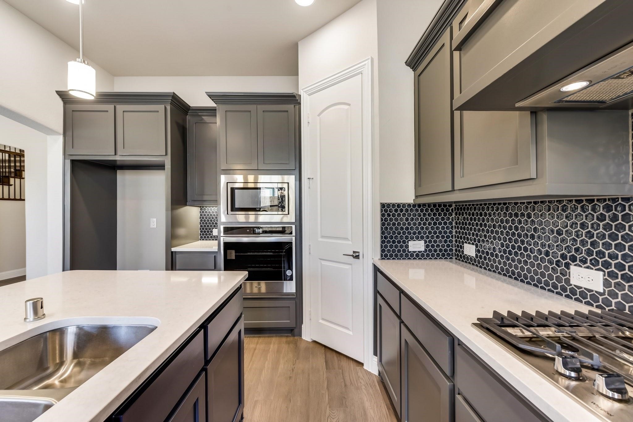 4044 Crowe Lane Mckinney TX 75071
