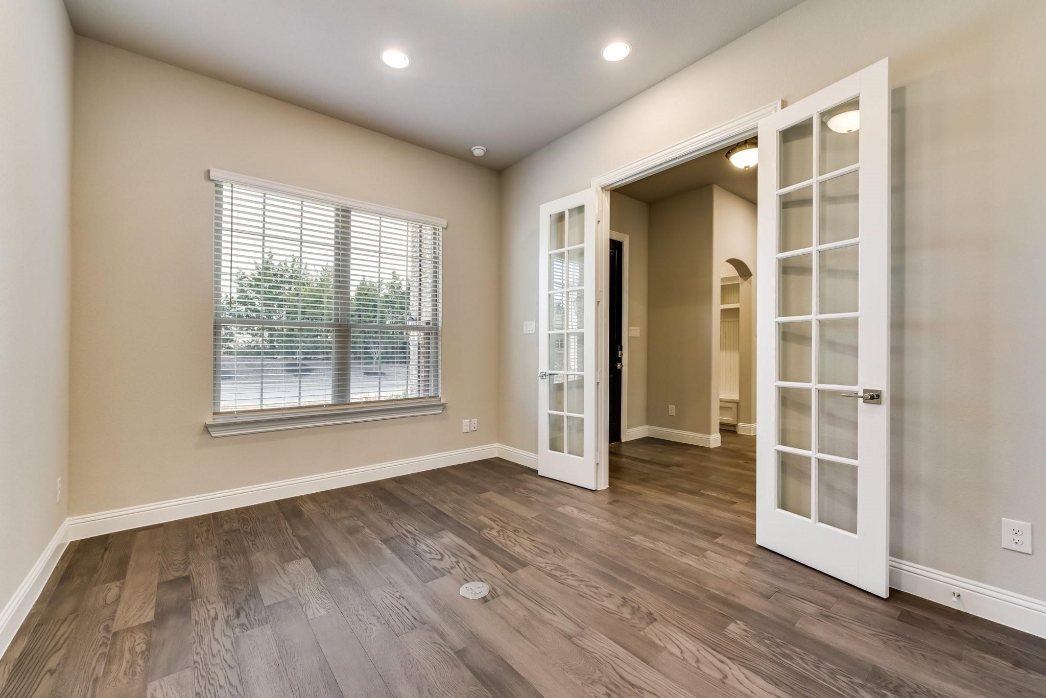4044 Crowe Lane Mckinney TX 75071