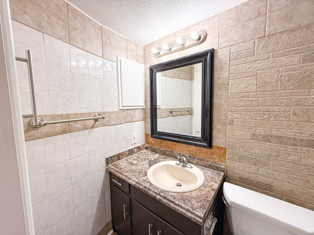 5001 Bowser Avenue Dallas TX 75209