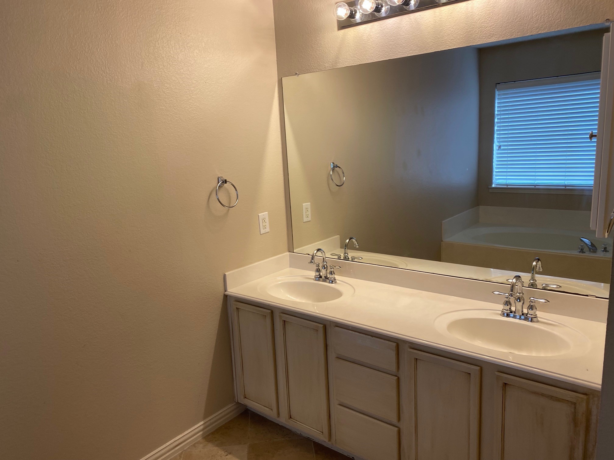 9909 Carter Drive Mckinney TX 75072