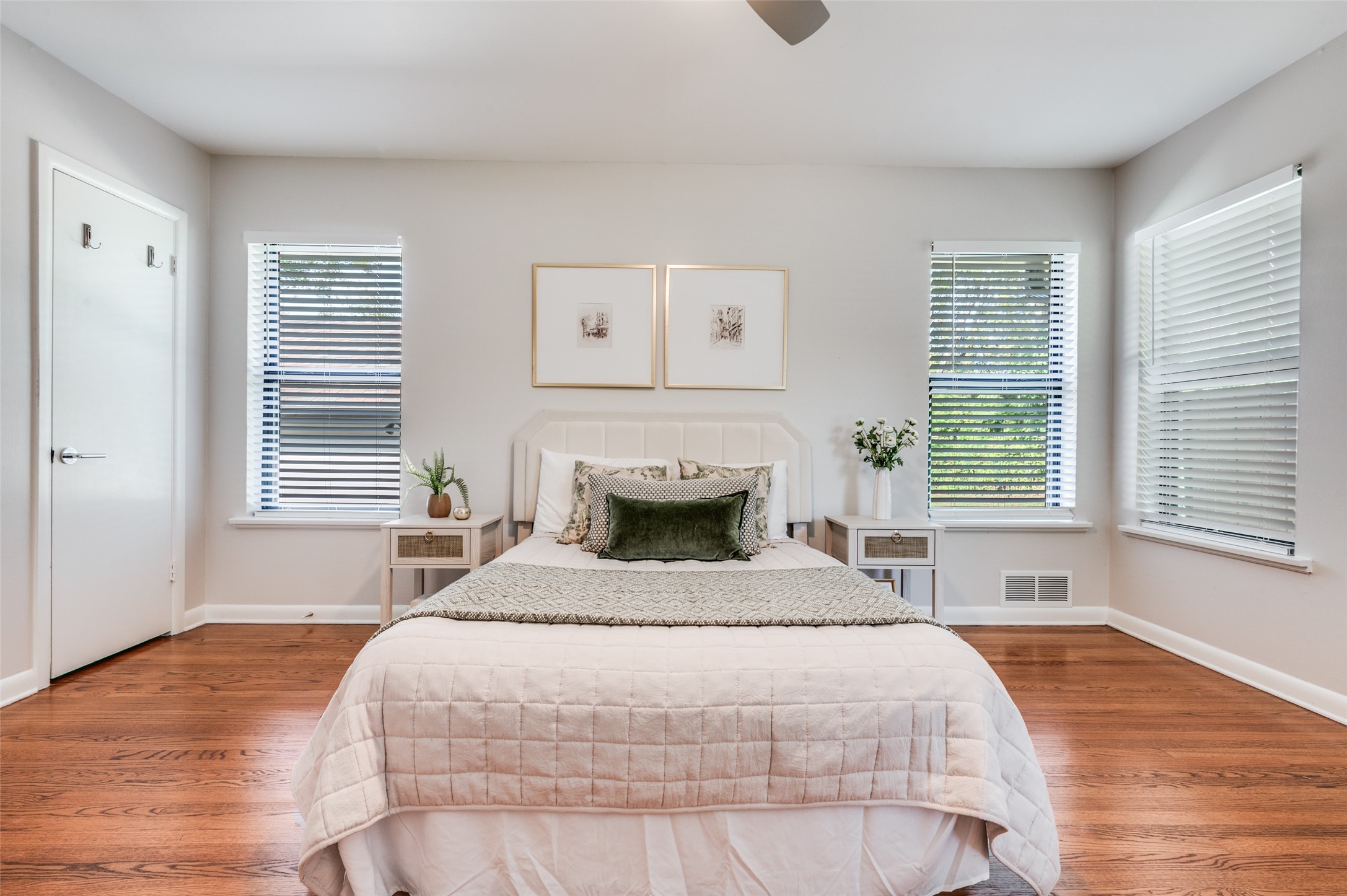 5731 Berkshire Lane Dallas TX 75209