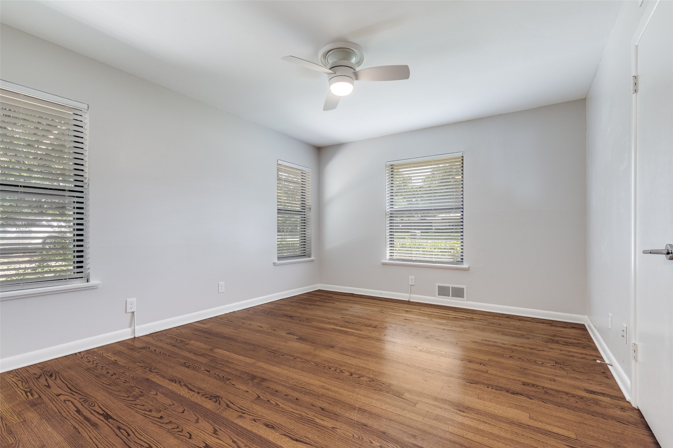 5731 Berkshire Lane Dallas TX 75209