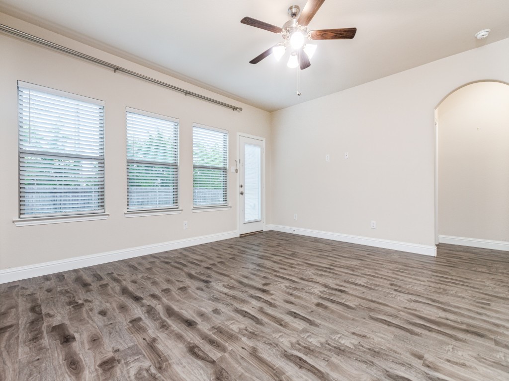 710 Teakwood Drive Greenville TX 75402