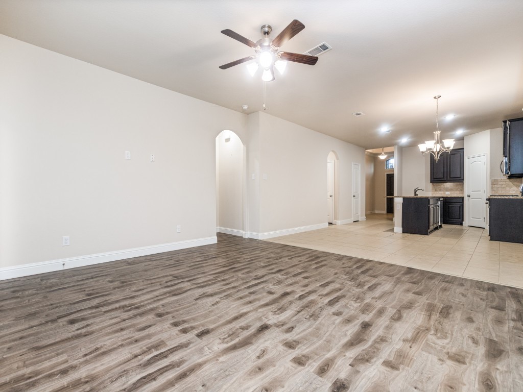 710 Teakwood Drive Greenville TX 75402