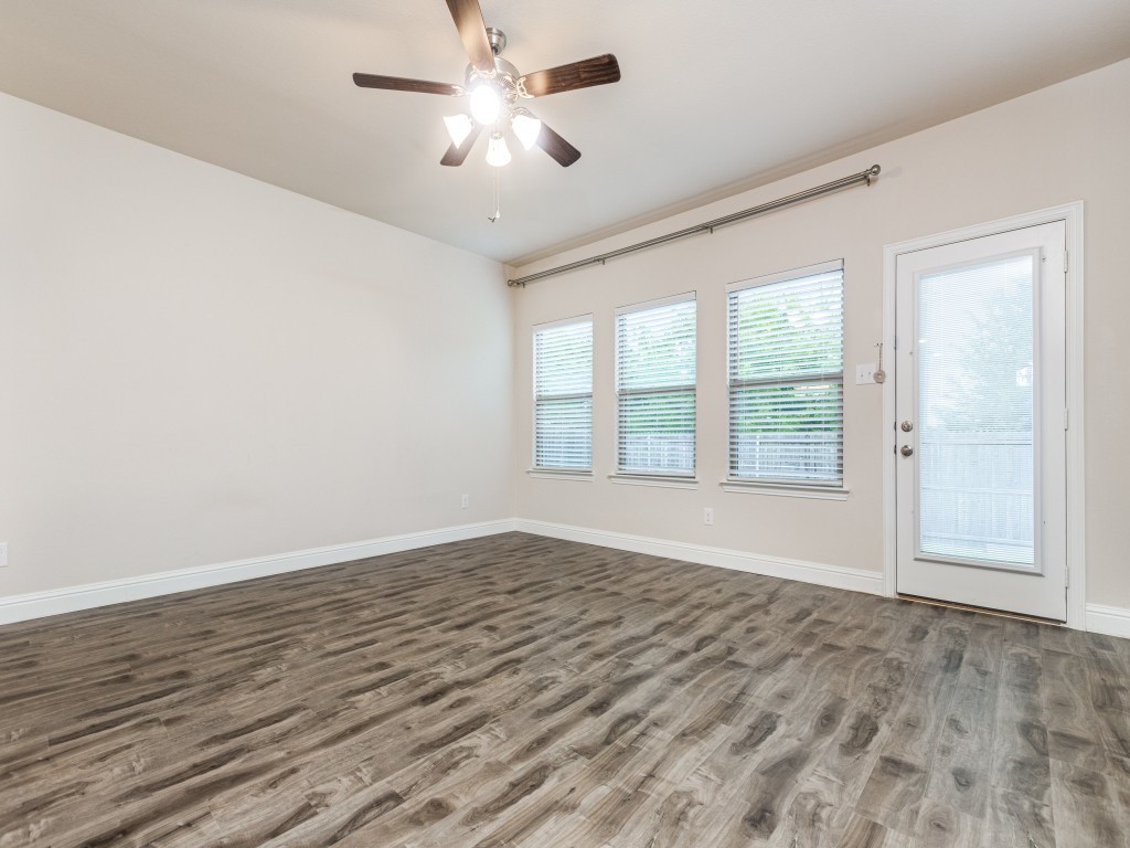 710 Teakwood Drive Greenville TX 75402