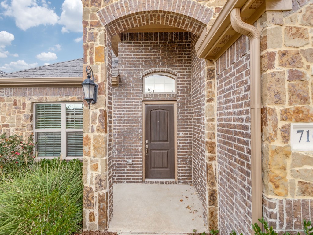 710 Teakwood Drive Greenville TX 75402