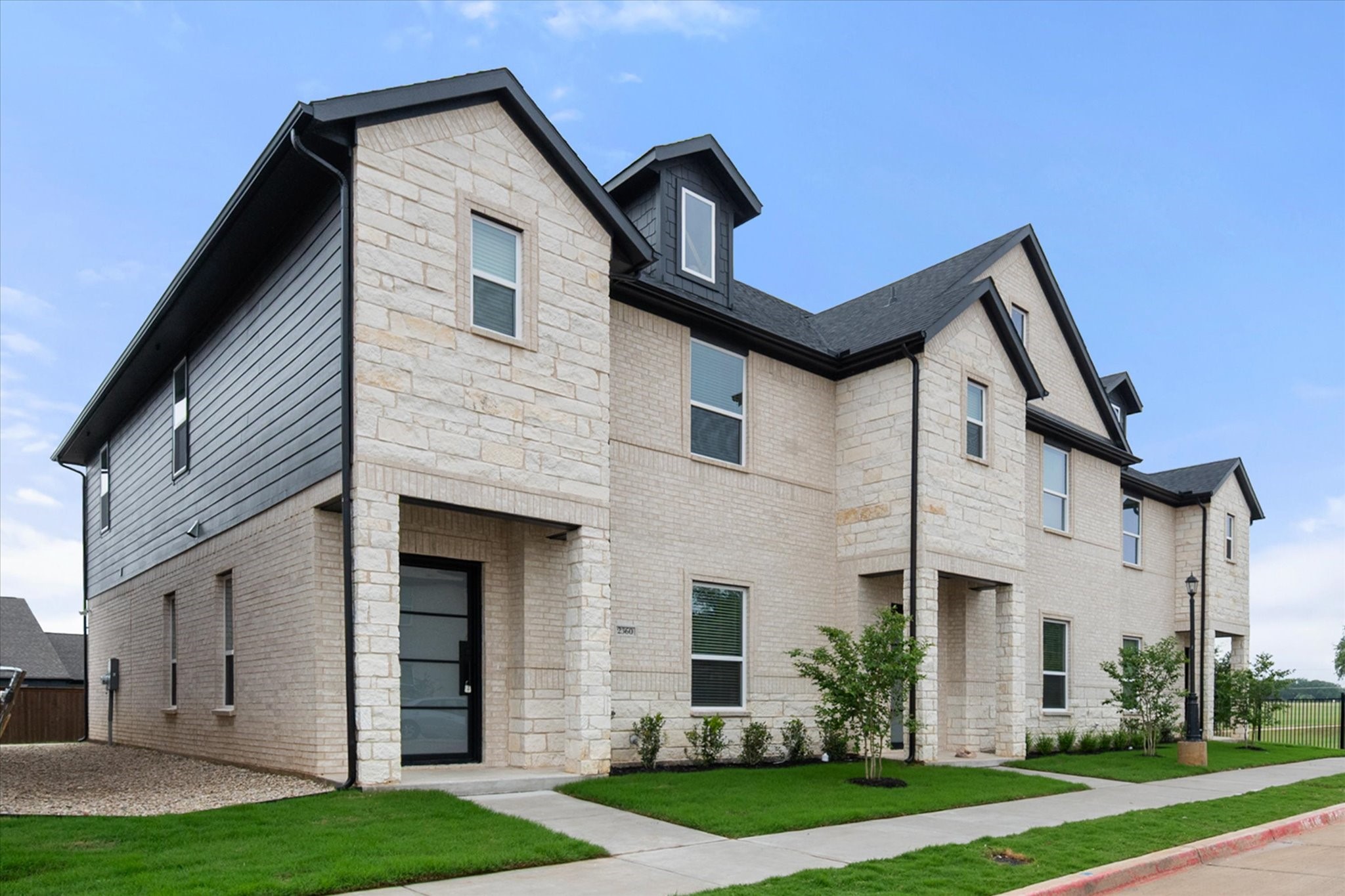 2360 Spring Park Boulevard Arlington TX 76016
