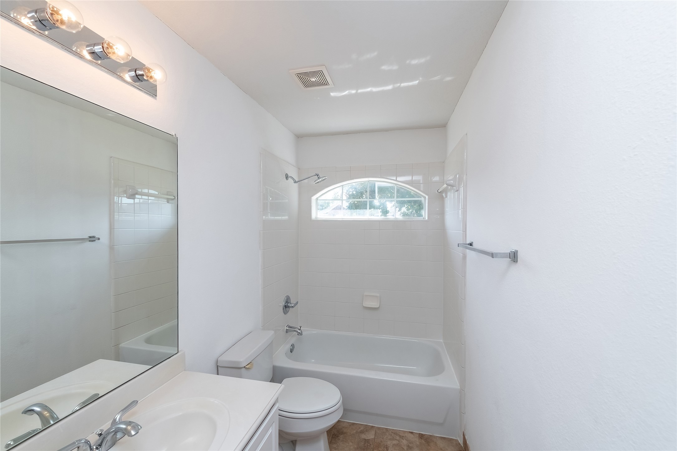 2318 Balleybrooke Drive Lewisville TX 75077