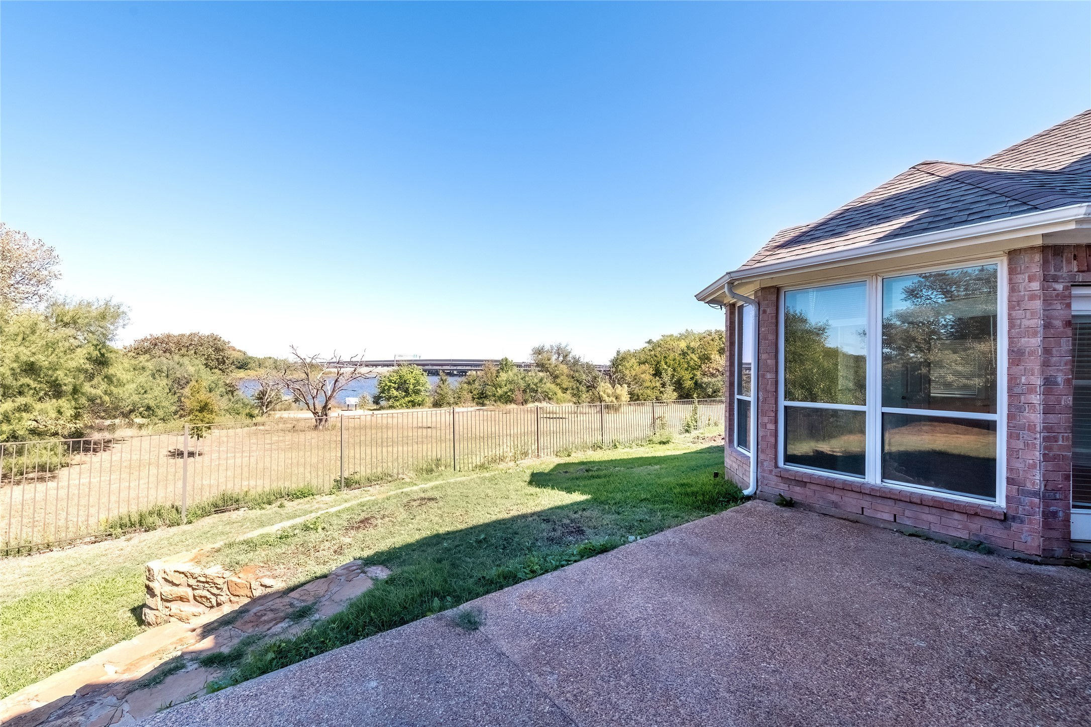 2318 Balleybrooke Drive Lewisville TX 75077