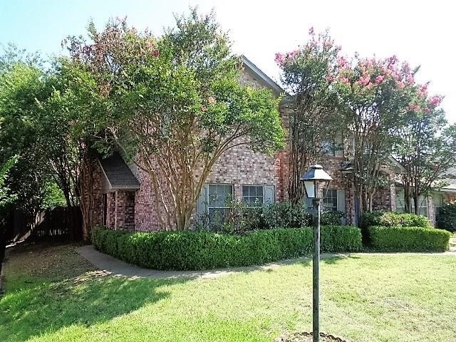 831 Ash Grove Lane Desoto TX 75115