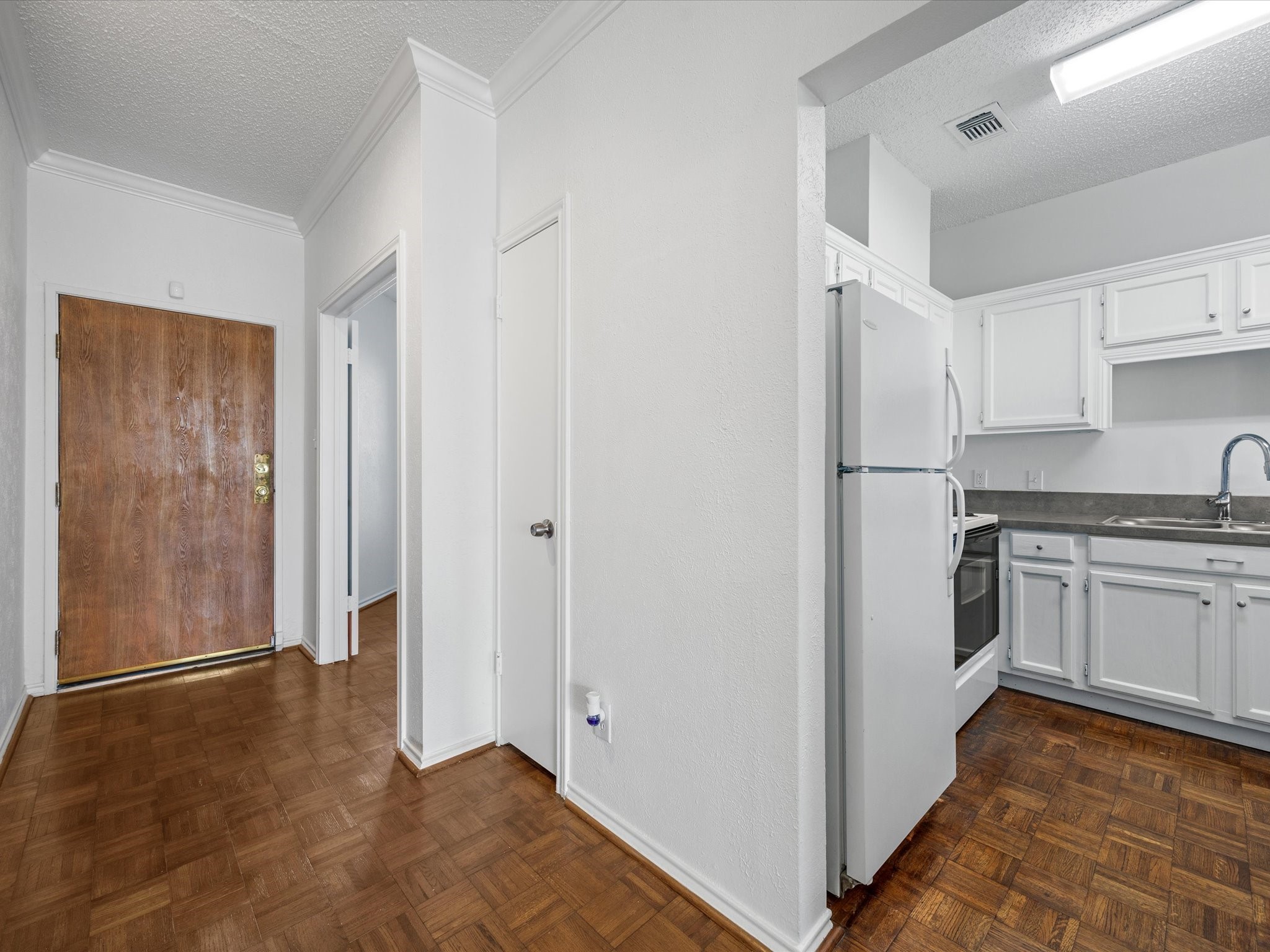 5310 Keller Springs Road Dallas TX 75248