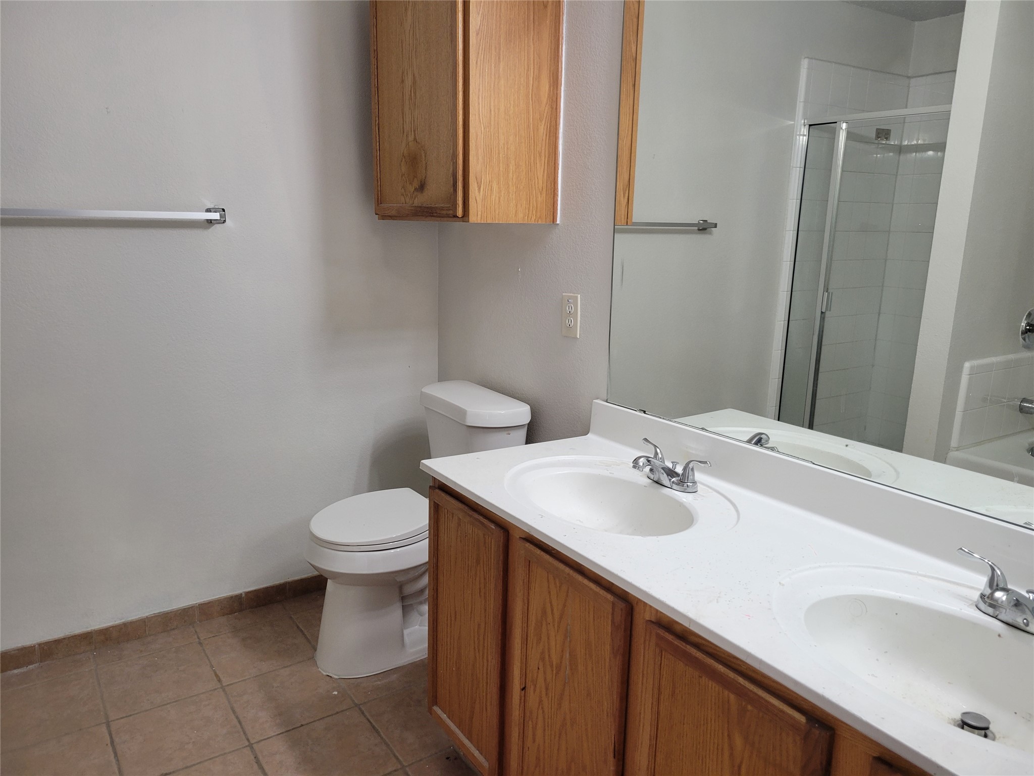 2450 Meadowgate Lane Lancaster TX 75134