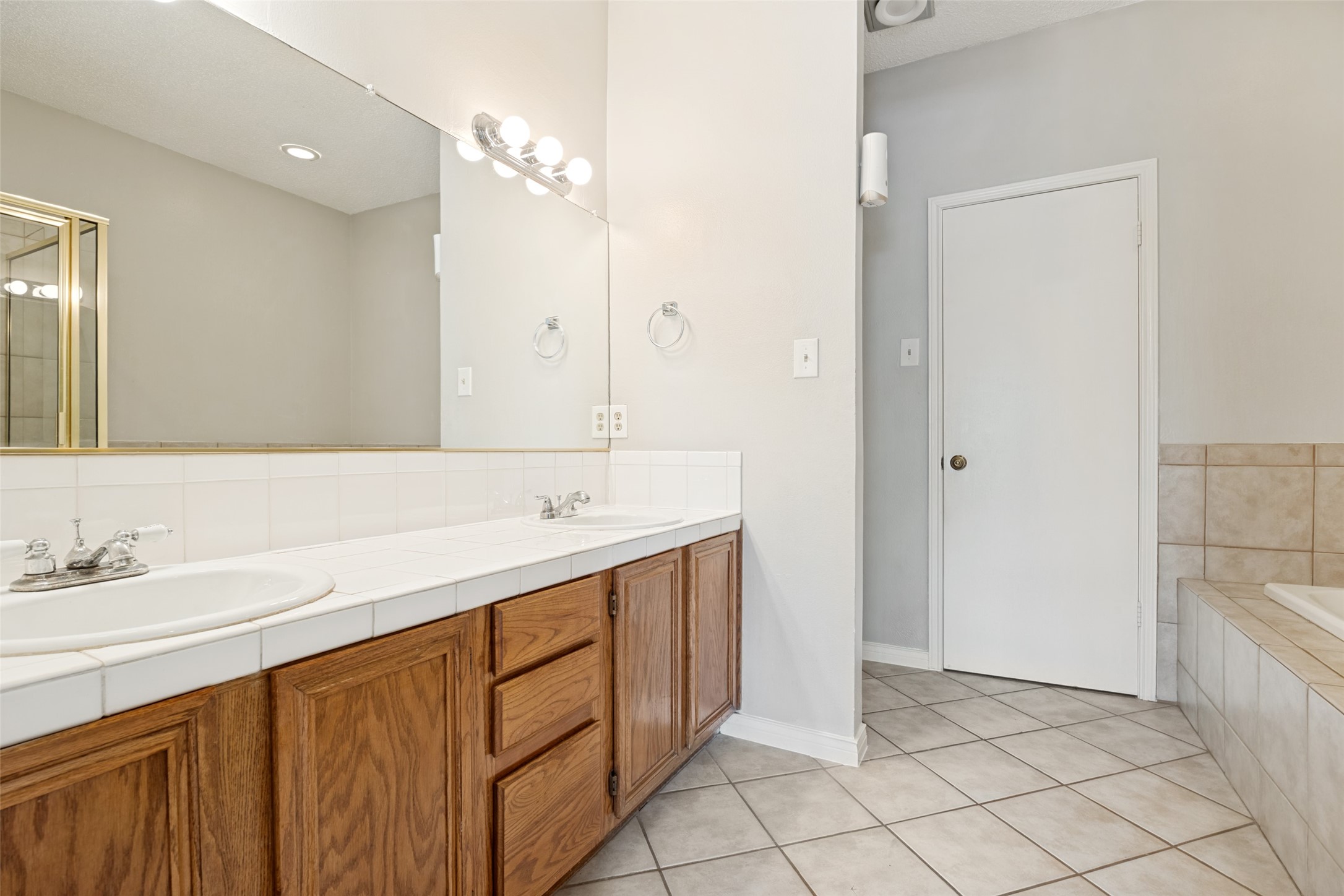 3317 Devonshire Drive Plano TX 75075