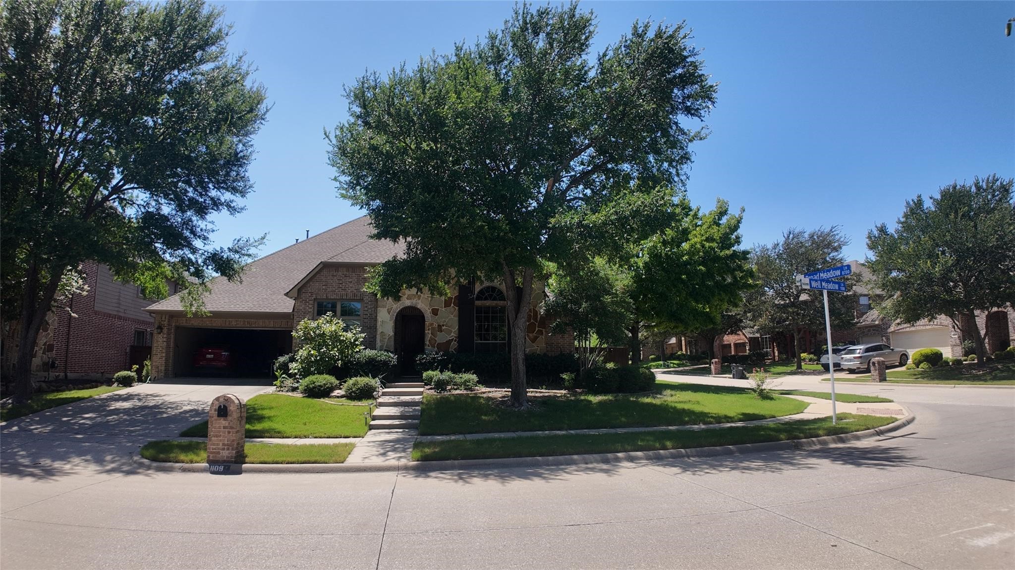 1005 Grandbury Street Cleburne TX 76033