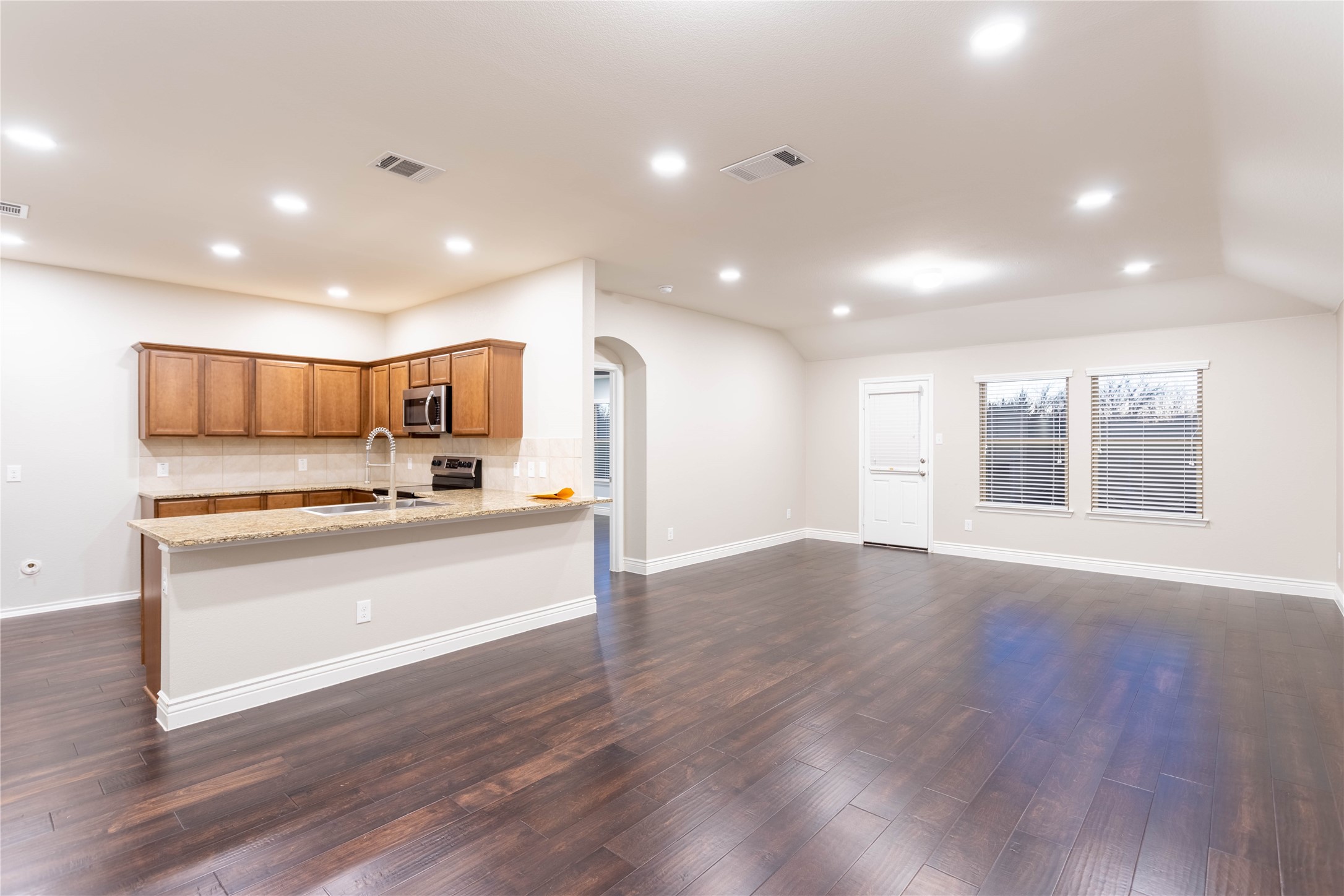1009 Riverstone Trail Princeton TX 75407