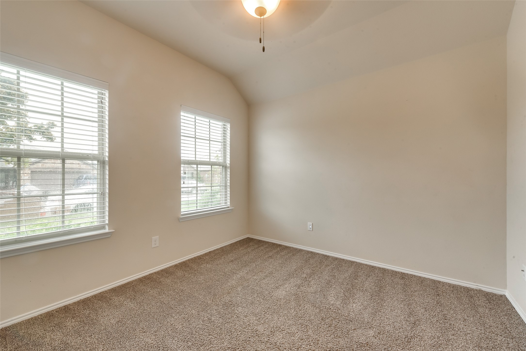 4721 Lazy Oaks Street Fort Worth TX 76244