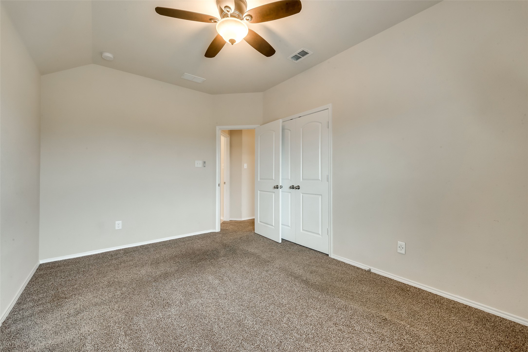 4721 Lazy Oaks Street Fort Worth TX 76244