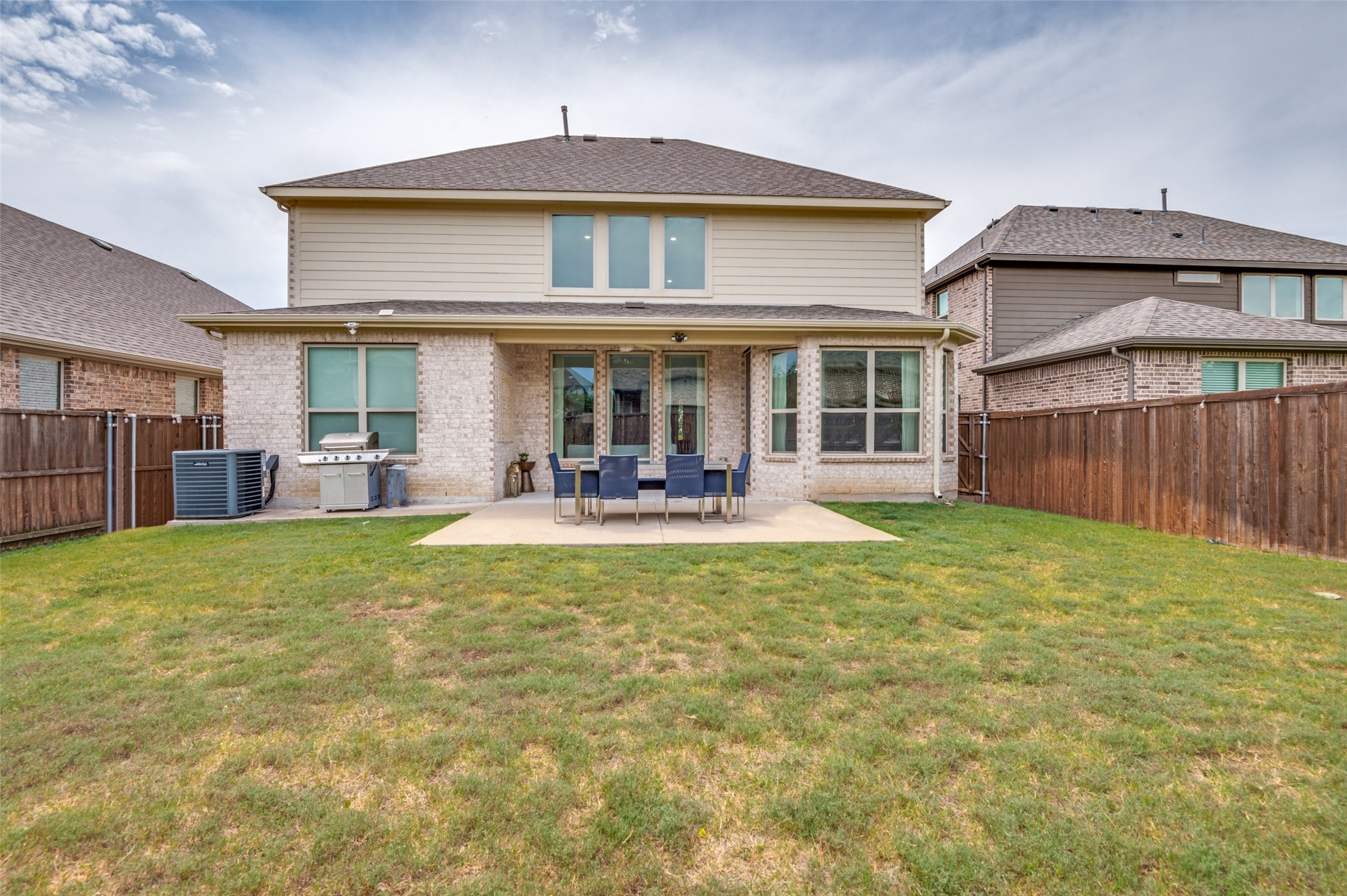 17652 Plumeria Lane Dallas TX 75252