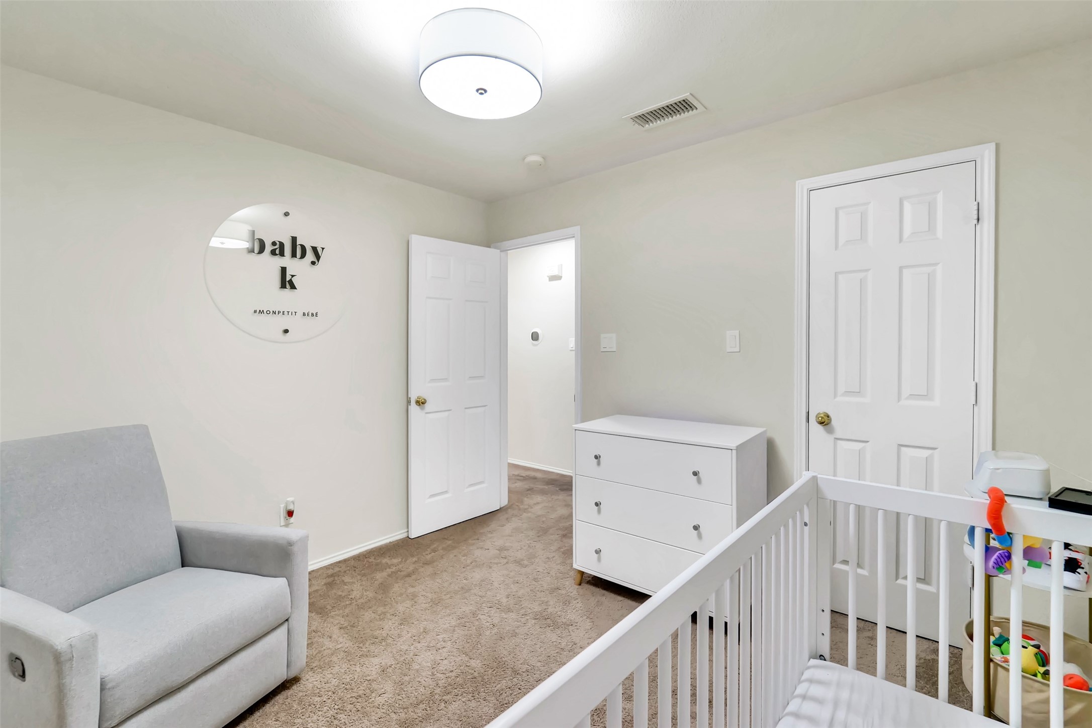 6707 Classen Trail Arlington TX 76002
