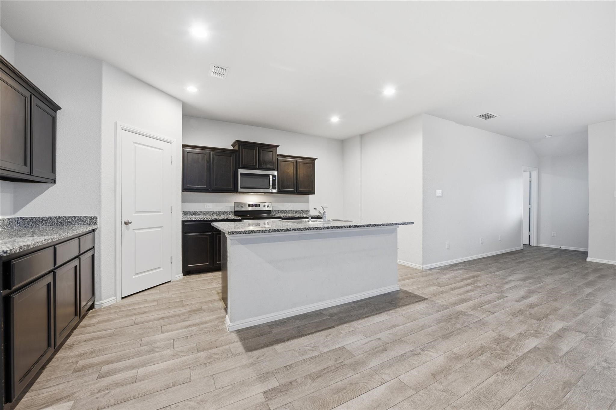 9308 Desertrock Road Fort Worth TX 76131