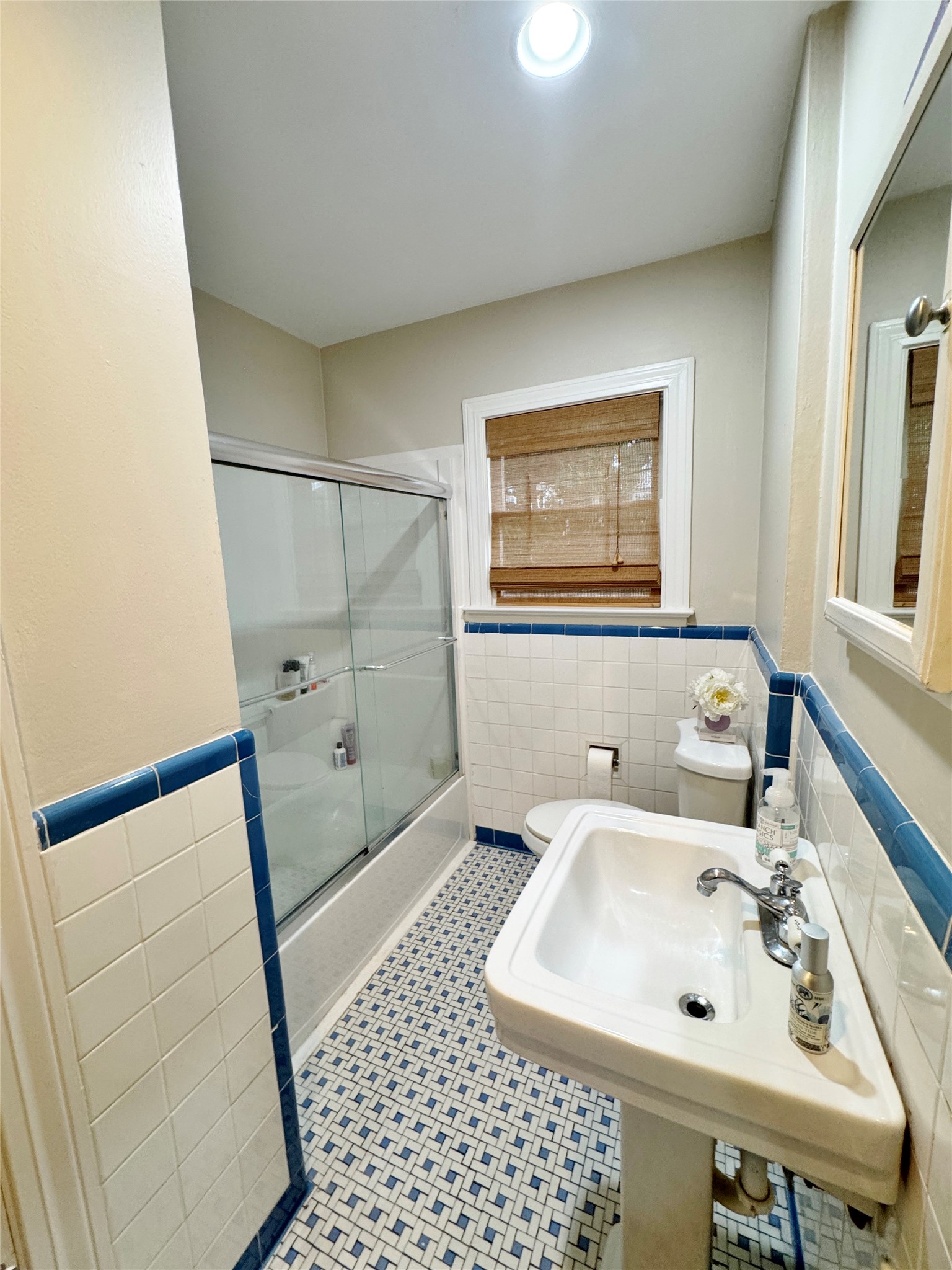 5101 W Amherst Avenue Dallas TX 75209