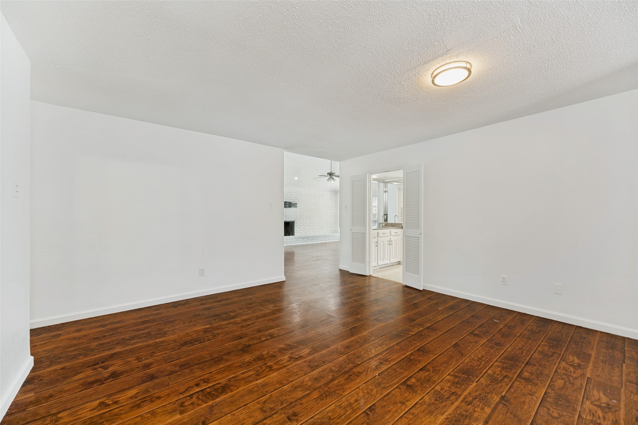 1506 Hindsdale Drive Richardson TX 75081