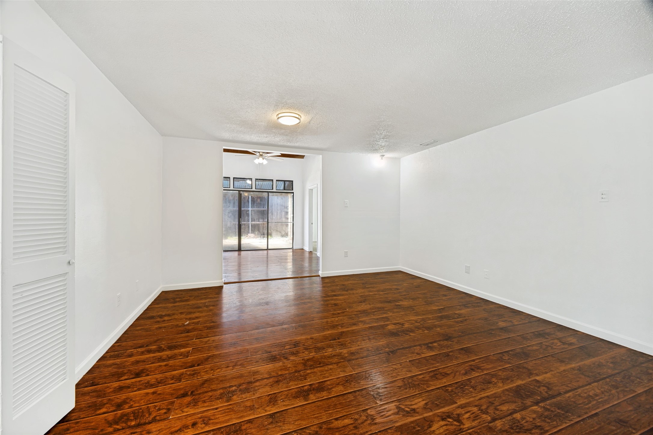 1506 Hindsdale Drive Richardson TX 75081