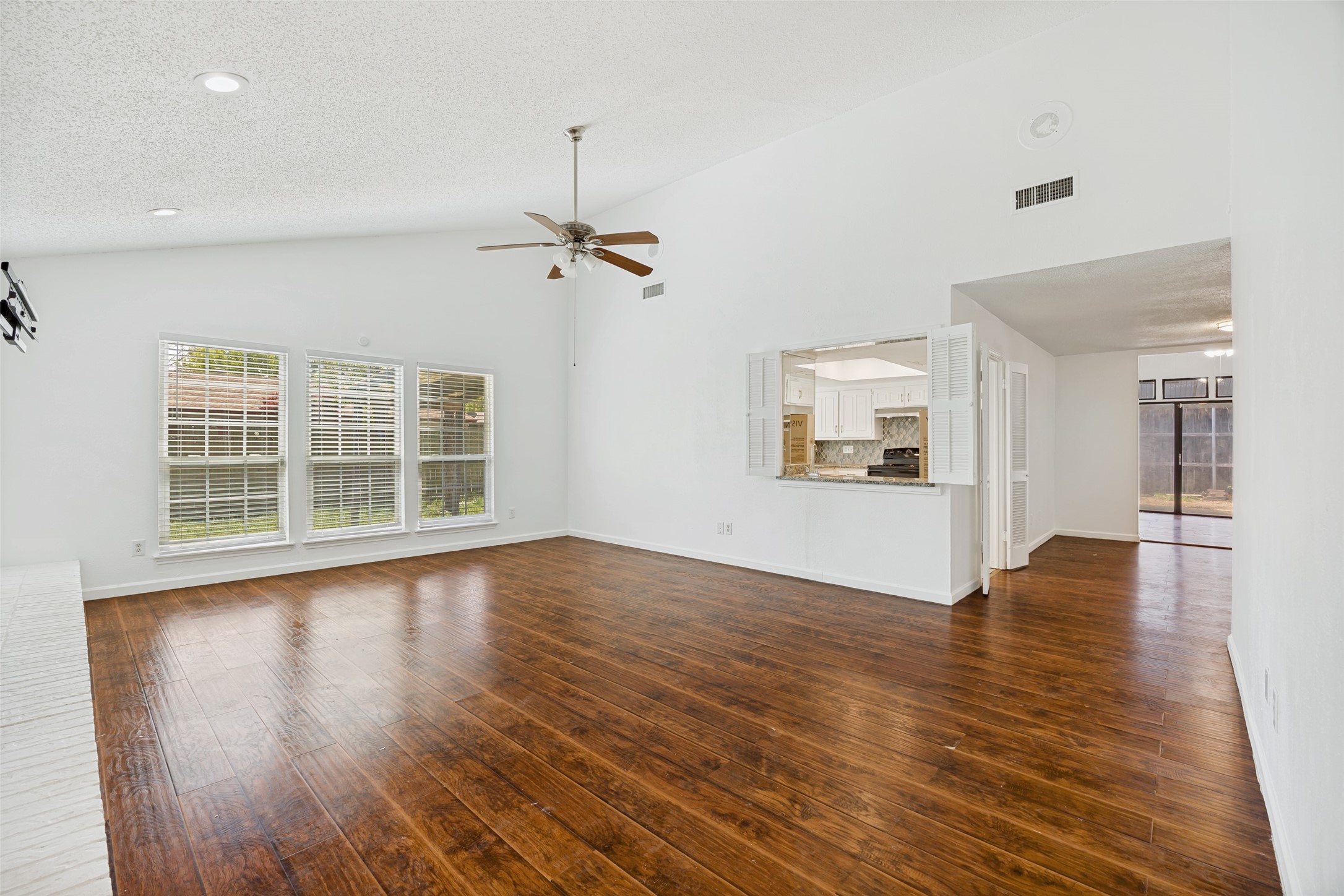 1506 Hindsdale Drive Richardson TX 75081