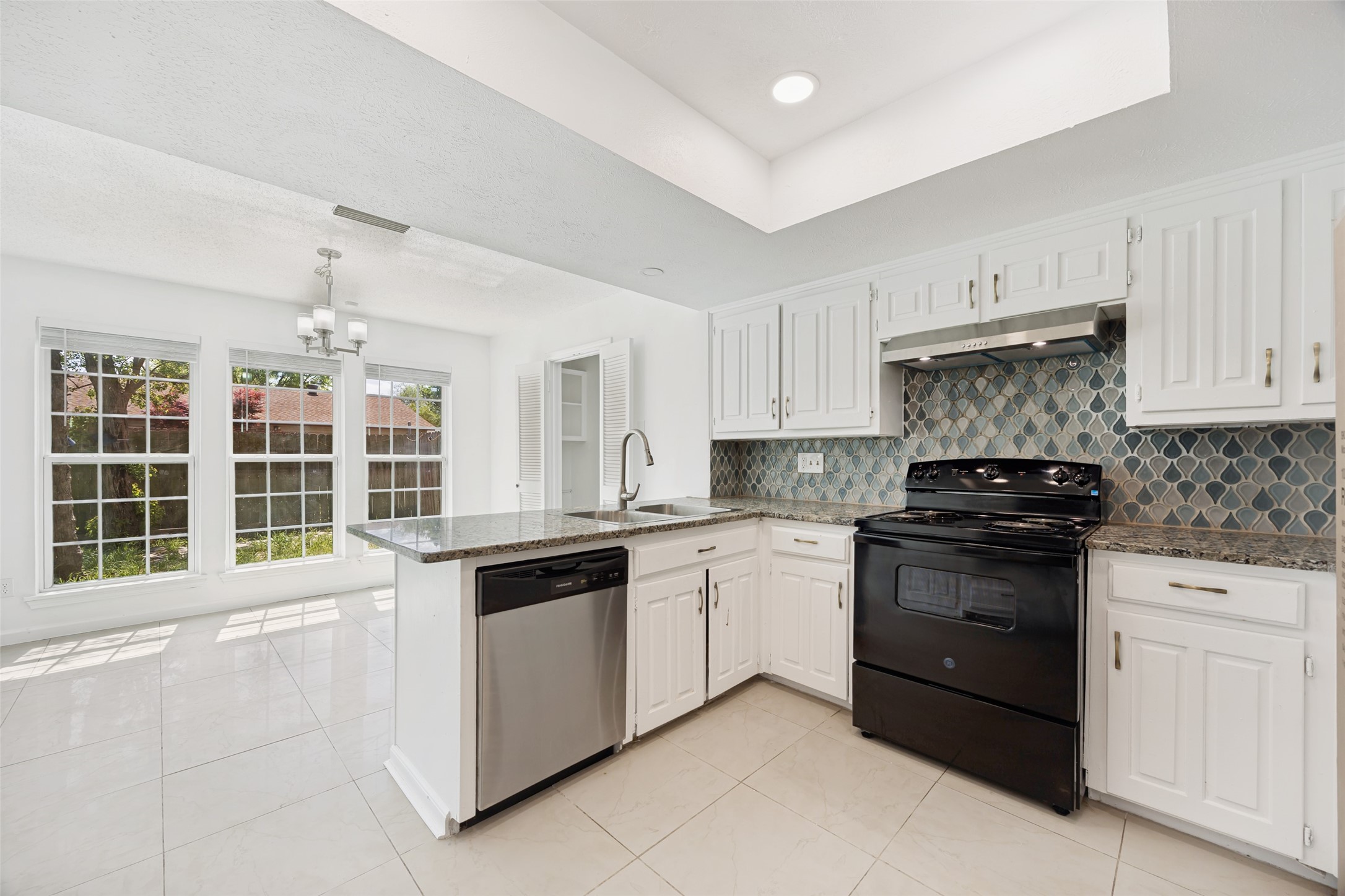 1506 Hindsdale Drive Richardson TX 75081