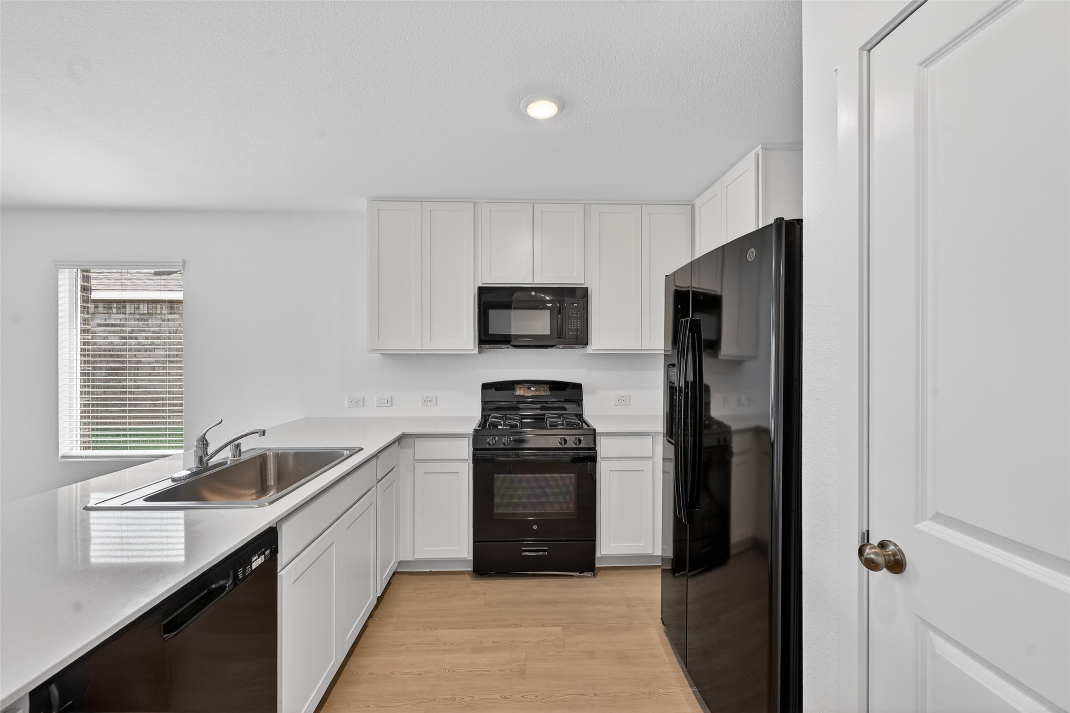 2021 Derby Lane Aubrey TX 76227