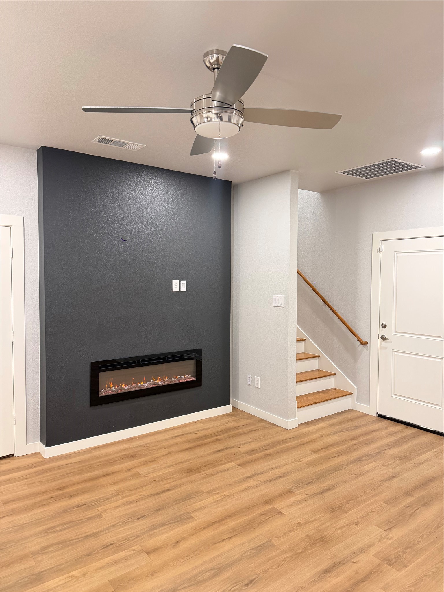 1652 Hudspeth Avenue Dallas TX 75216