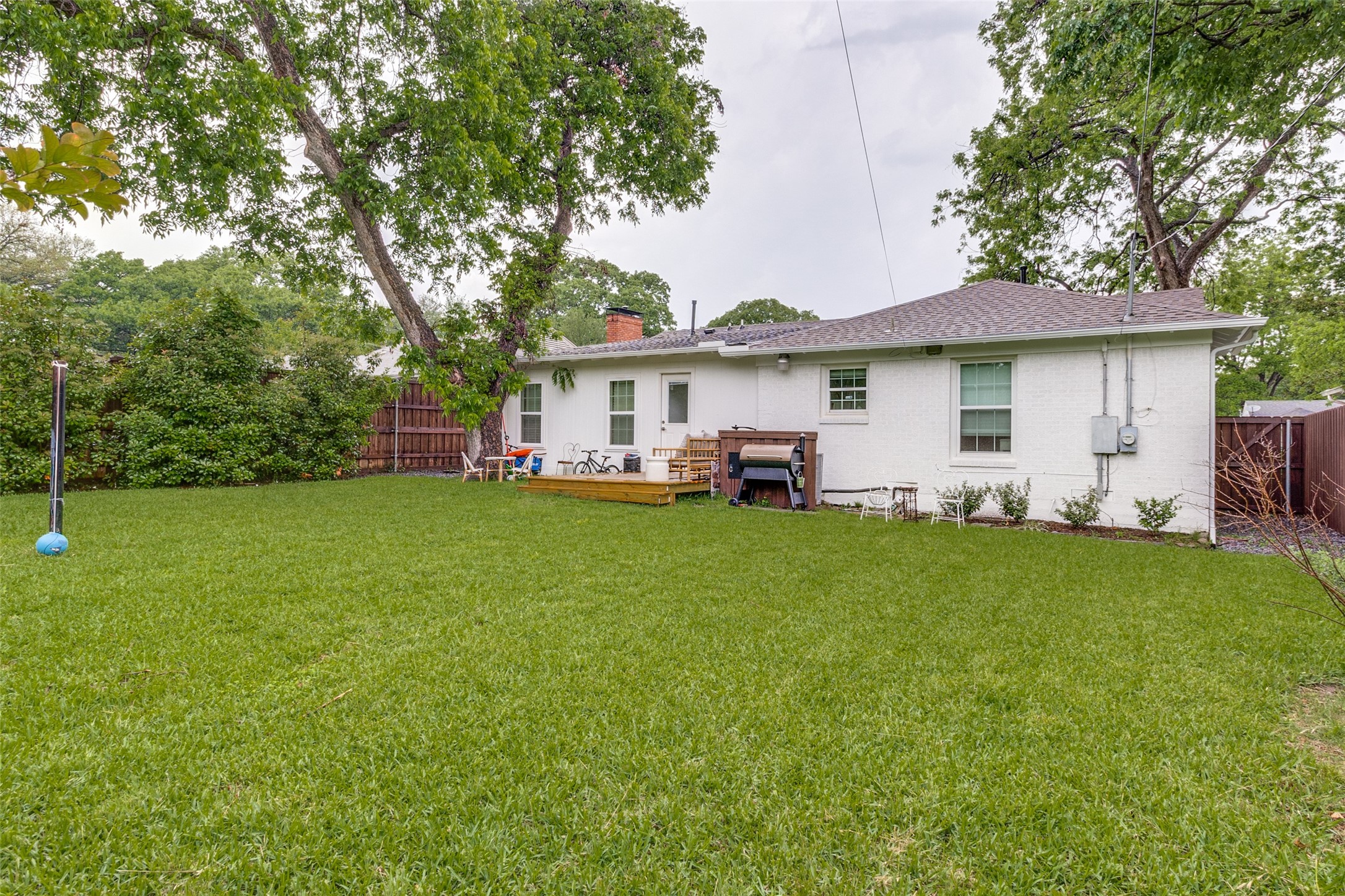 6210 Sudbury Drive Dallas TX 75214
