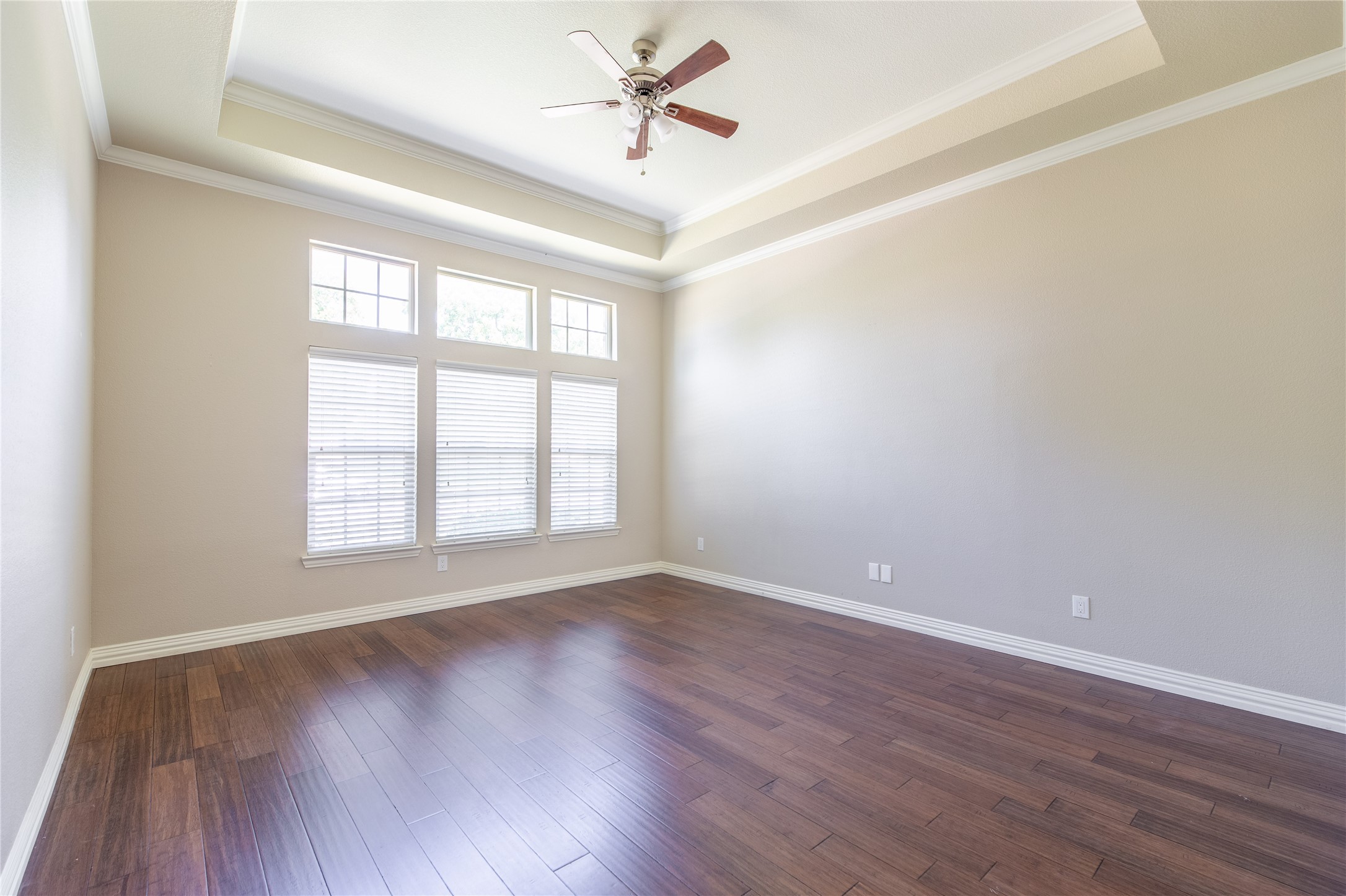 5500 Ledgestone Drive Fort Worth TX 76132