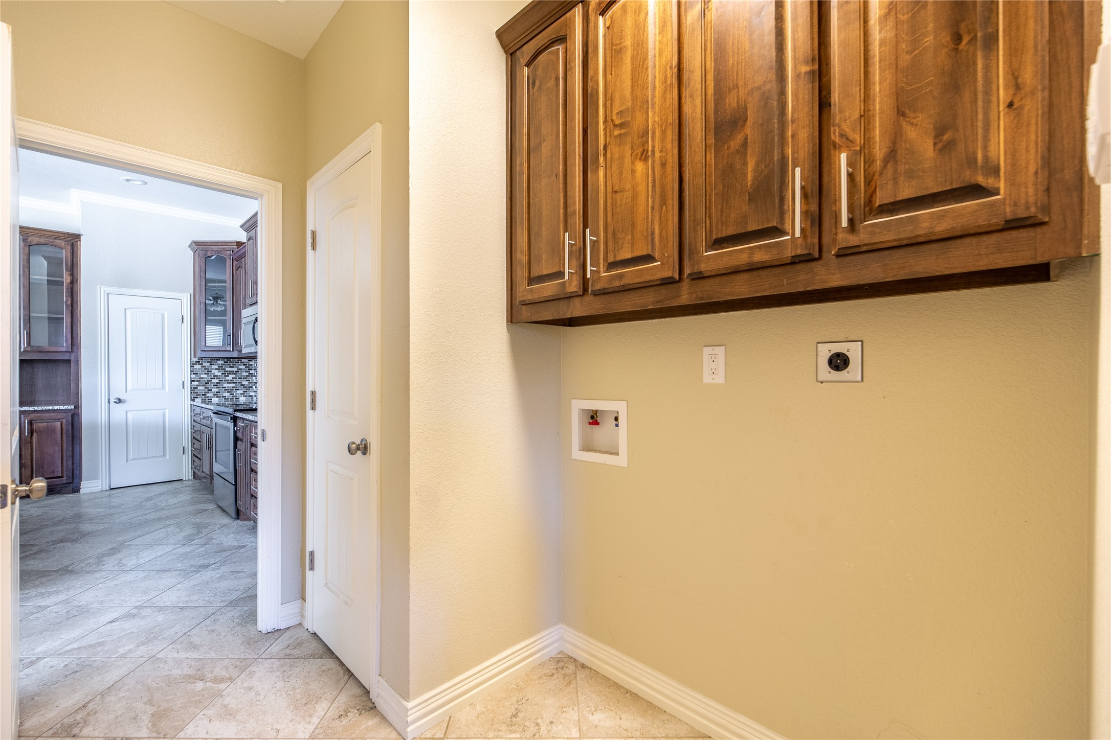 5500 Ledgestone Drive Fort Worth TX 76132