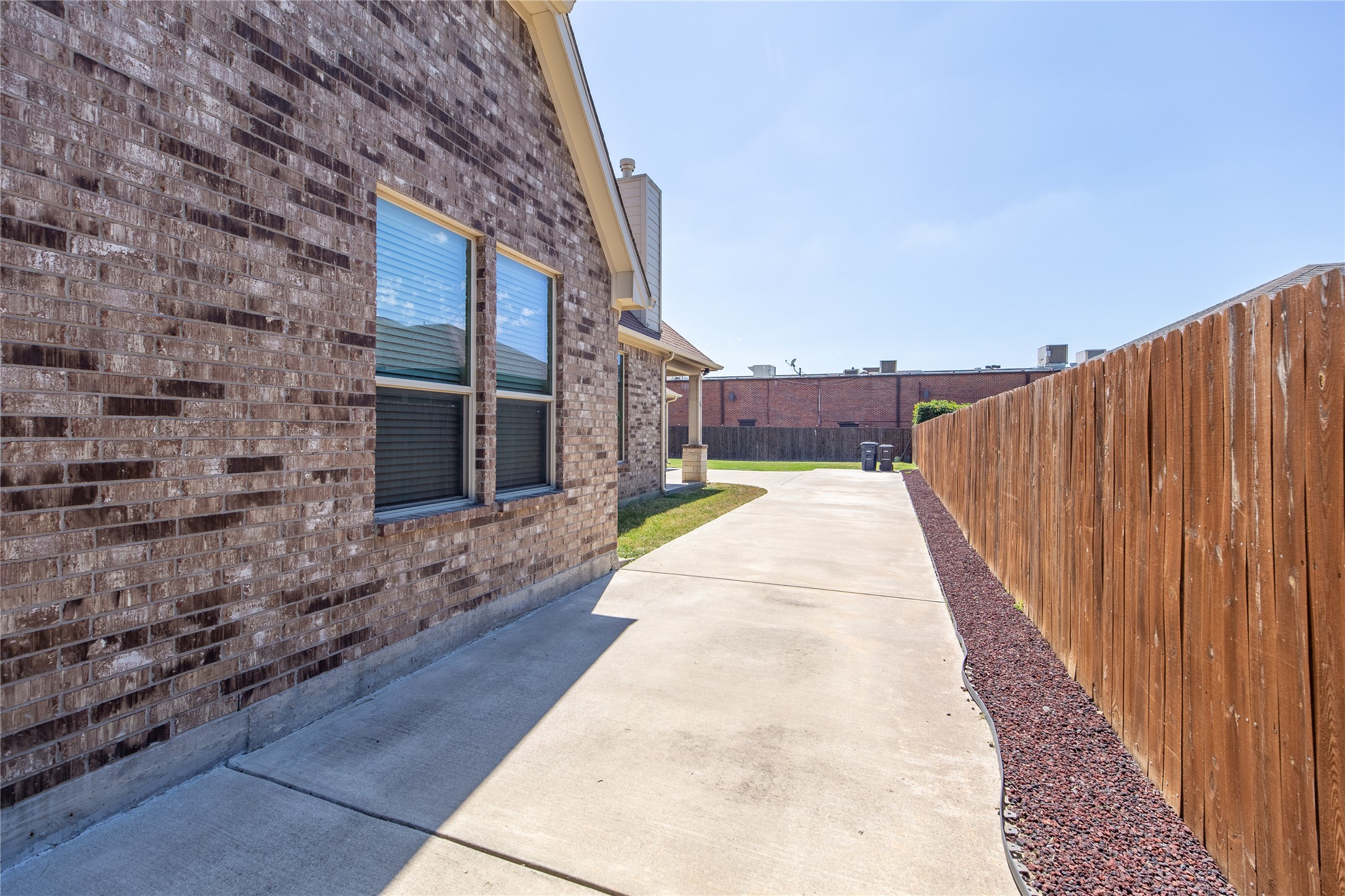 5500 Ledgestone Drive Fort Worth TX 76132