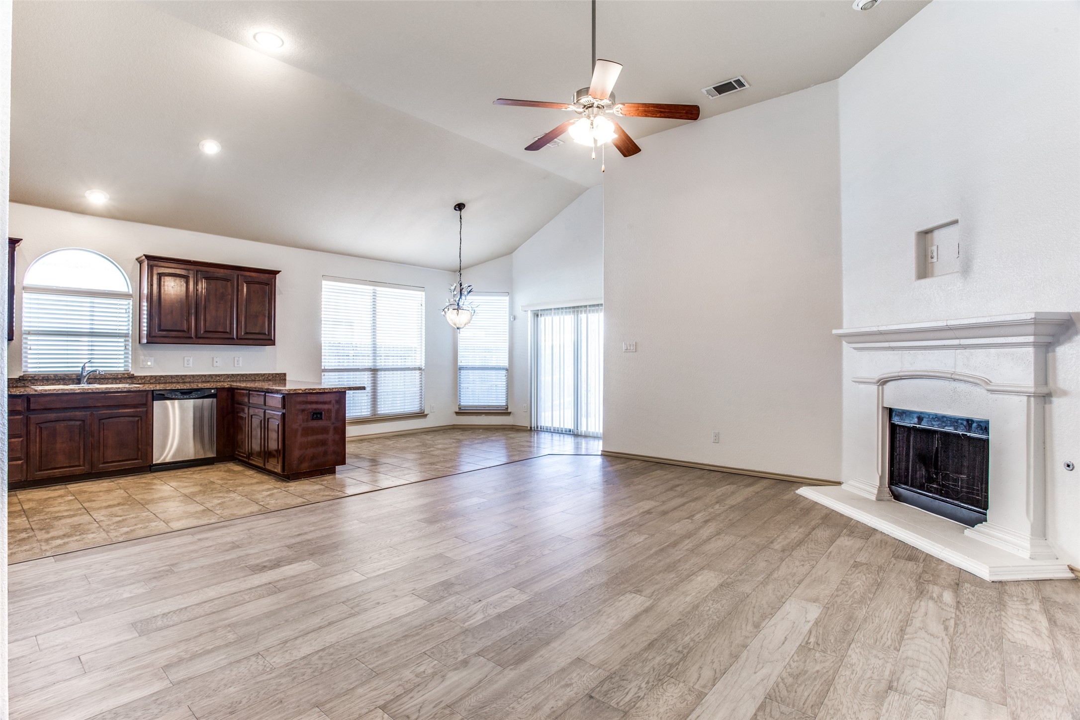 6612 Friendsway Drive Fort Worth TX 76137