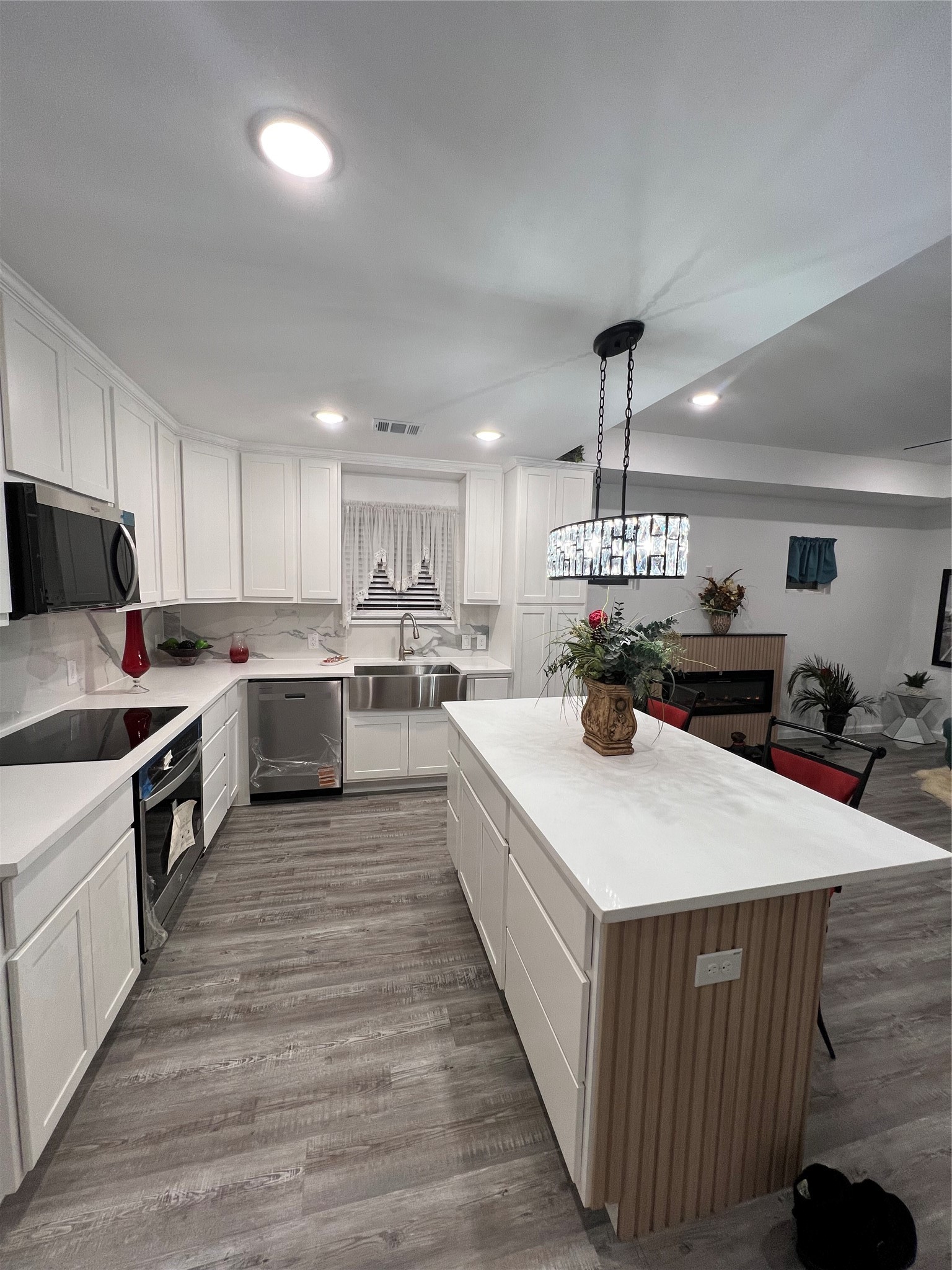 1202 Morrell Avenue Dallas TX 75203