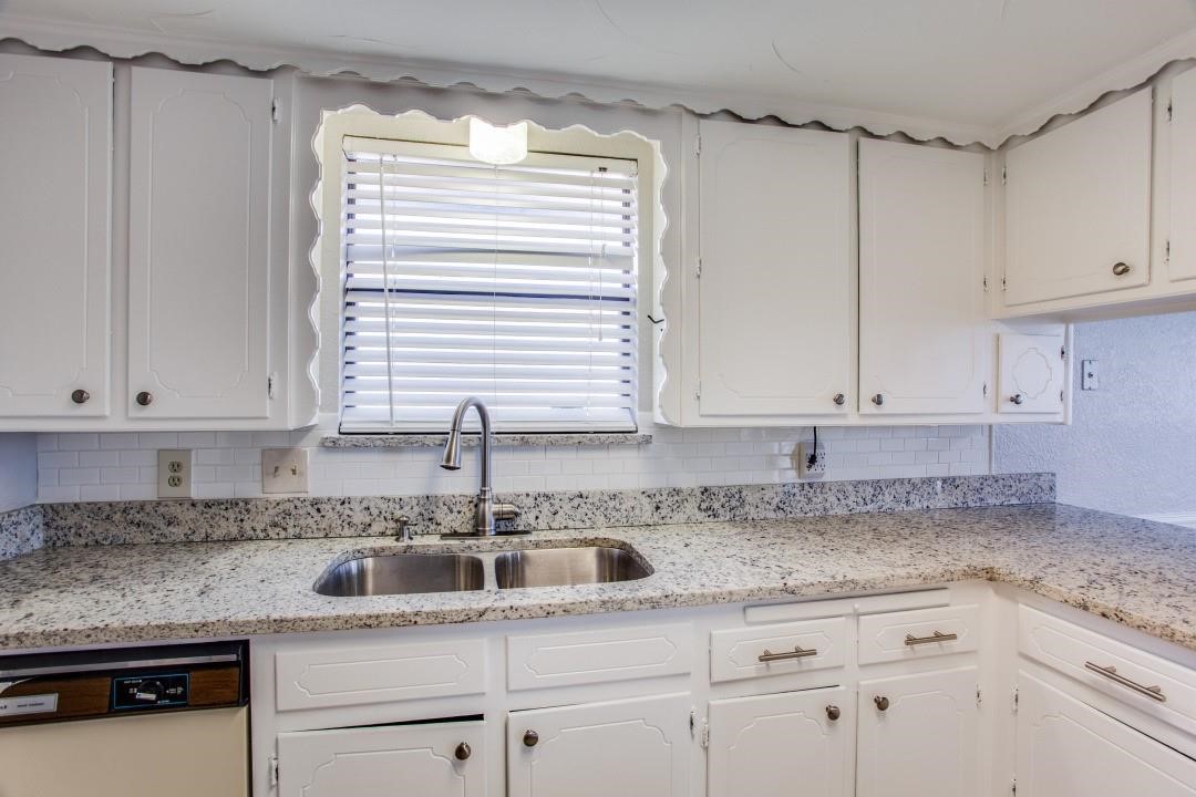 7713 Songbird Lane Fort Worth TX 76133