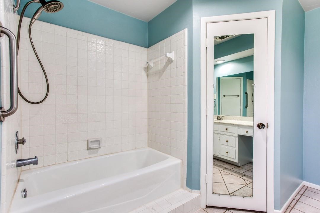 7713 Songbird Lane Fort Worth TX 76133