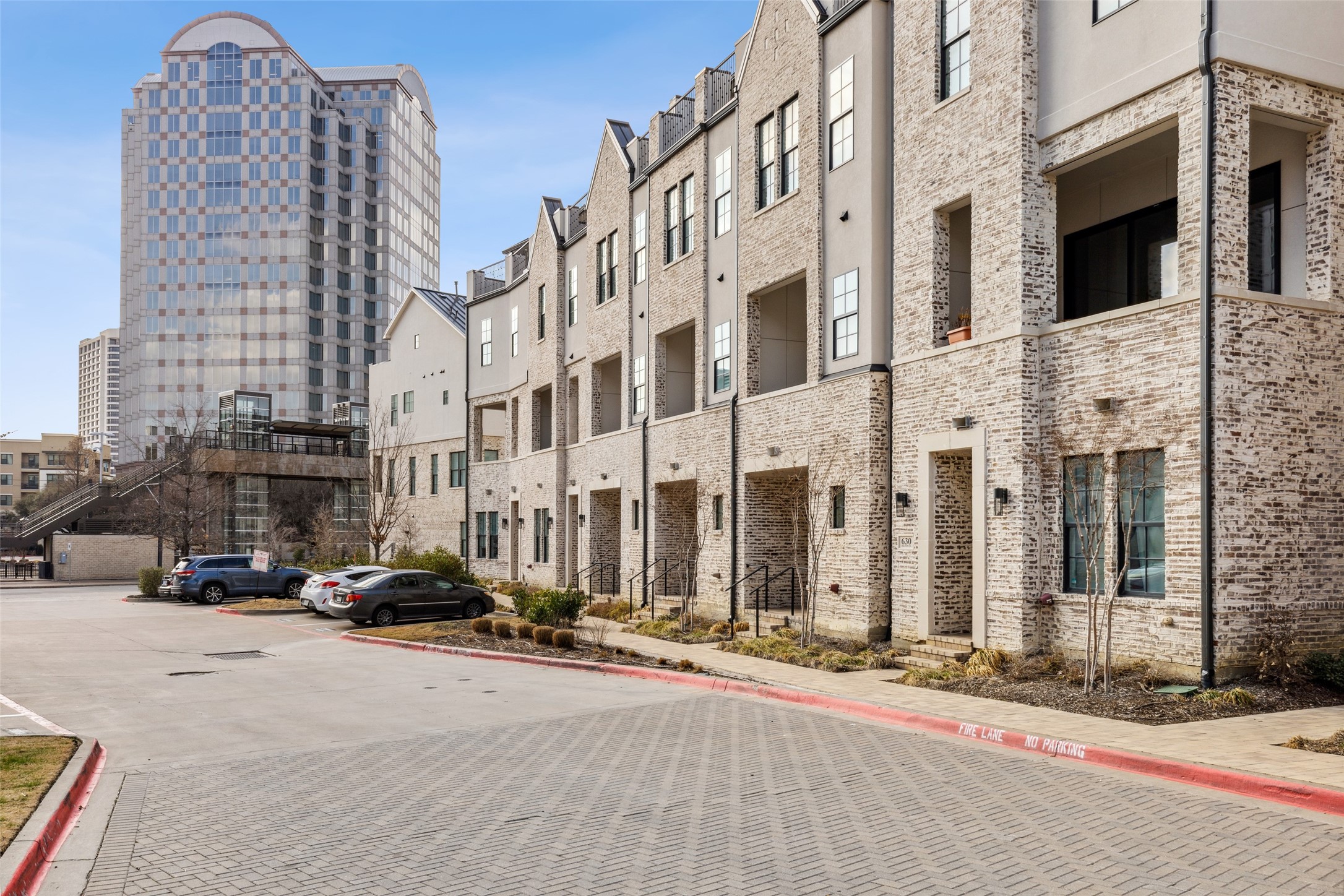 626 Dalton Lane Irving TX 75039