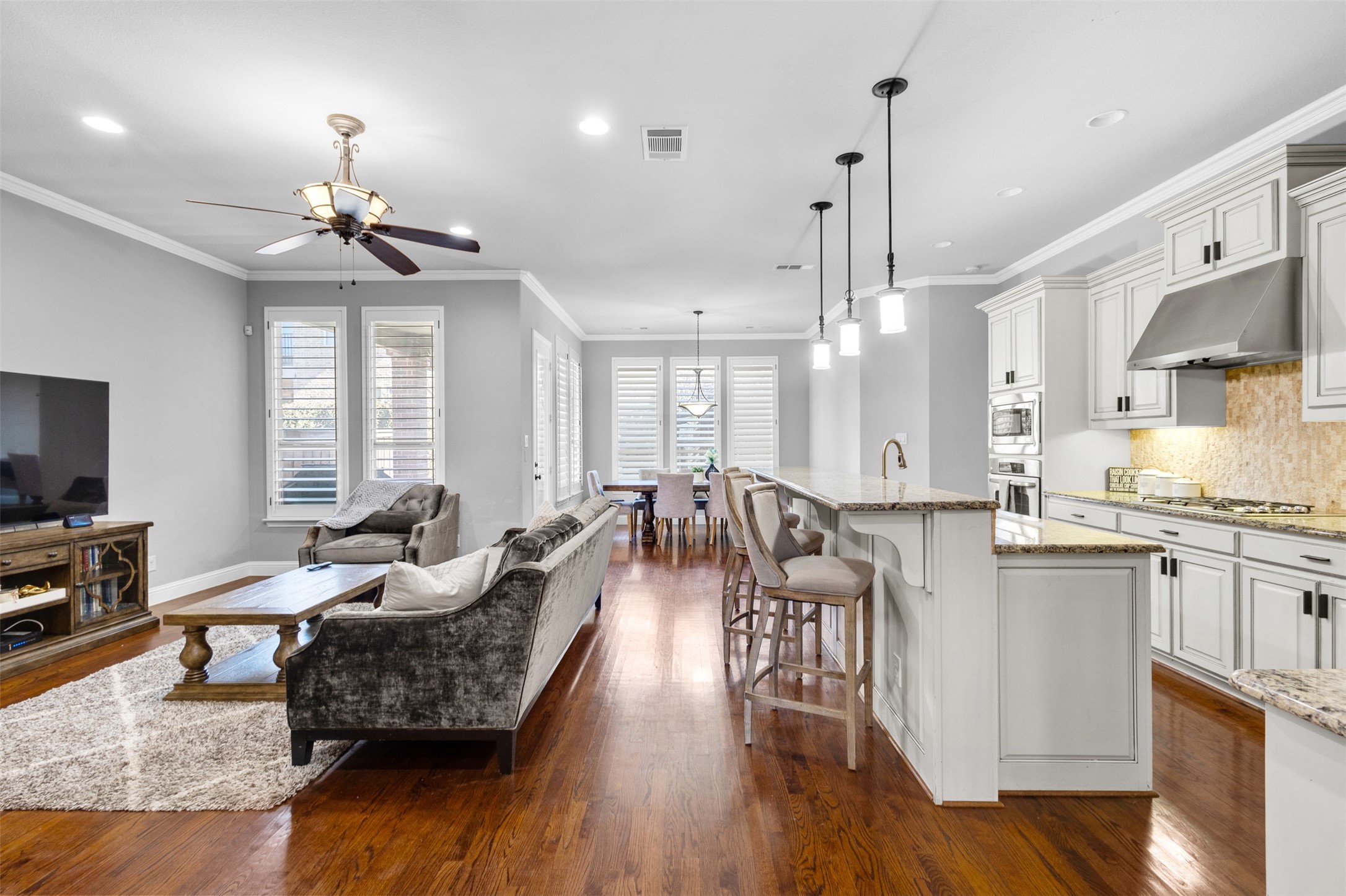 13648 Cobblestone Drive Farmers Branch TX 75244