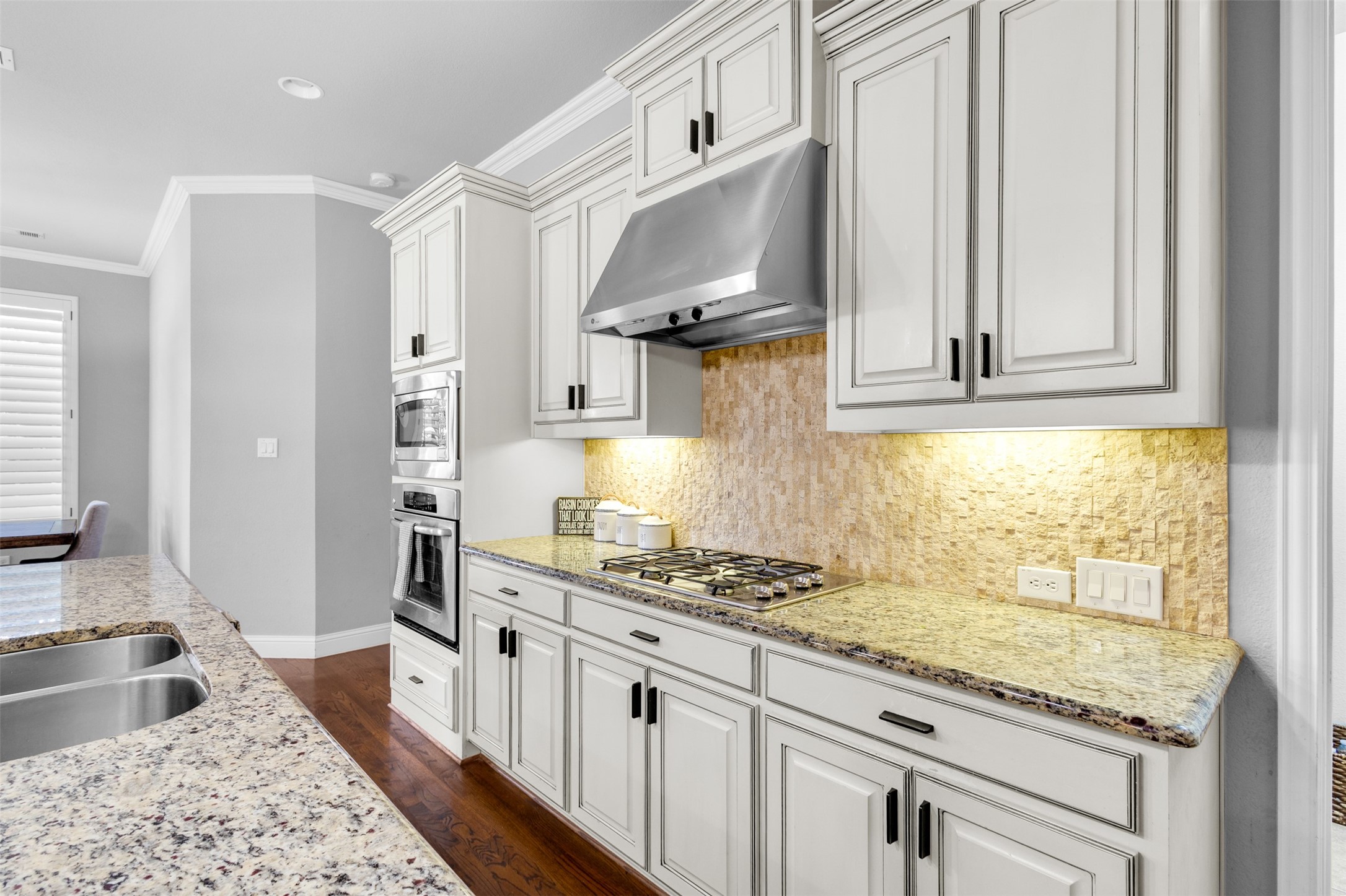 13648 Cobblestone Drive Farmers Branch TX 75244