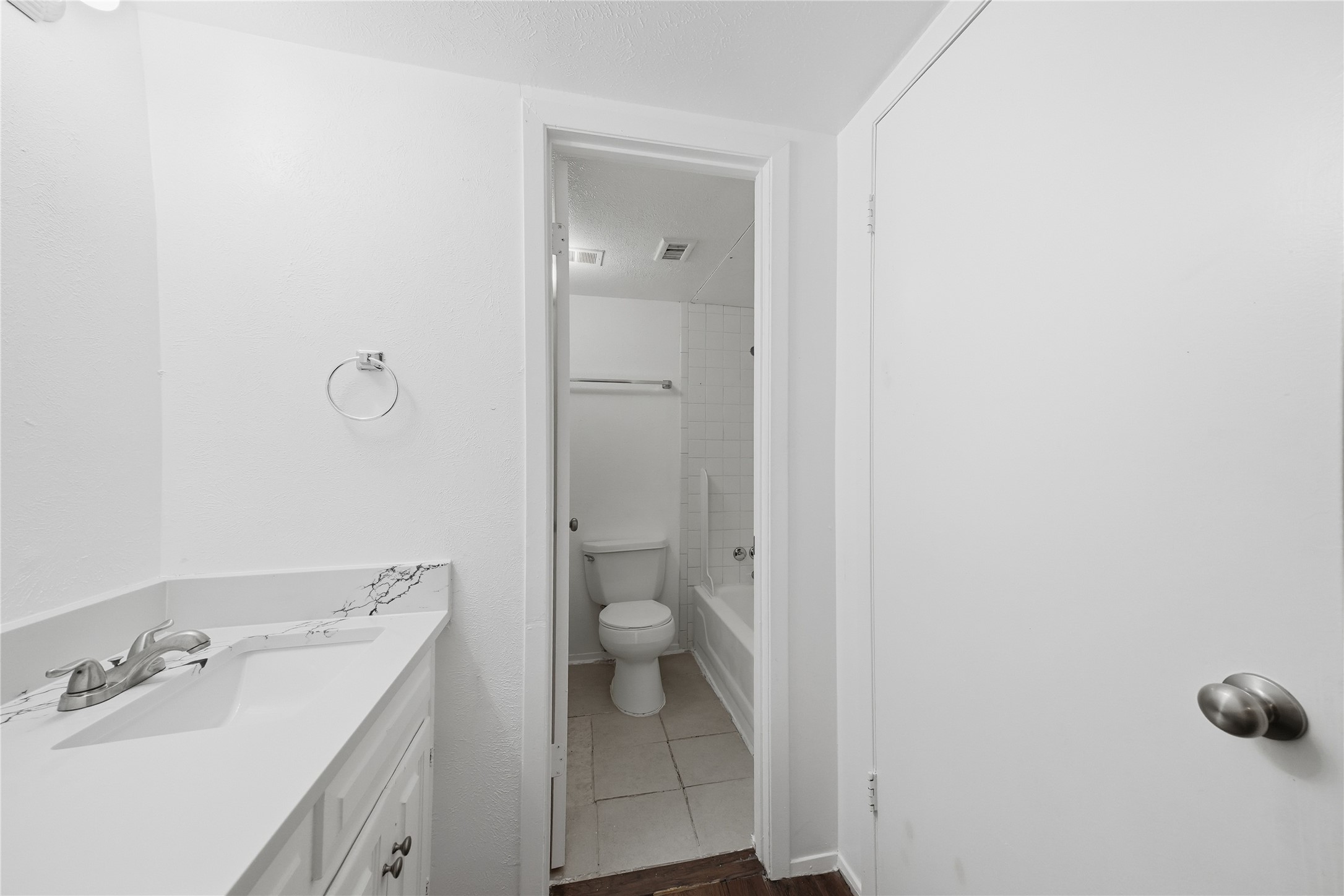 334 Valley Park Drive Garland TX 75043