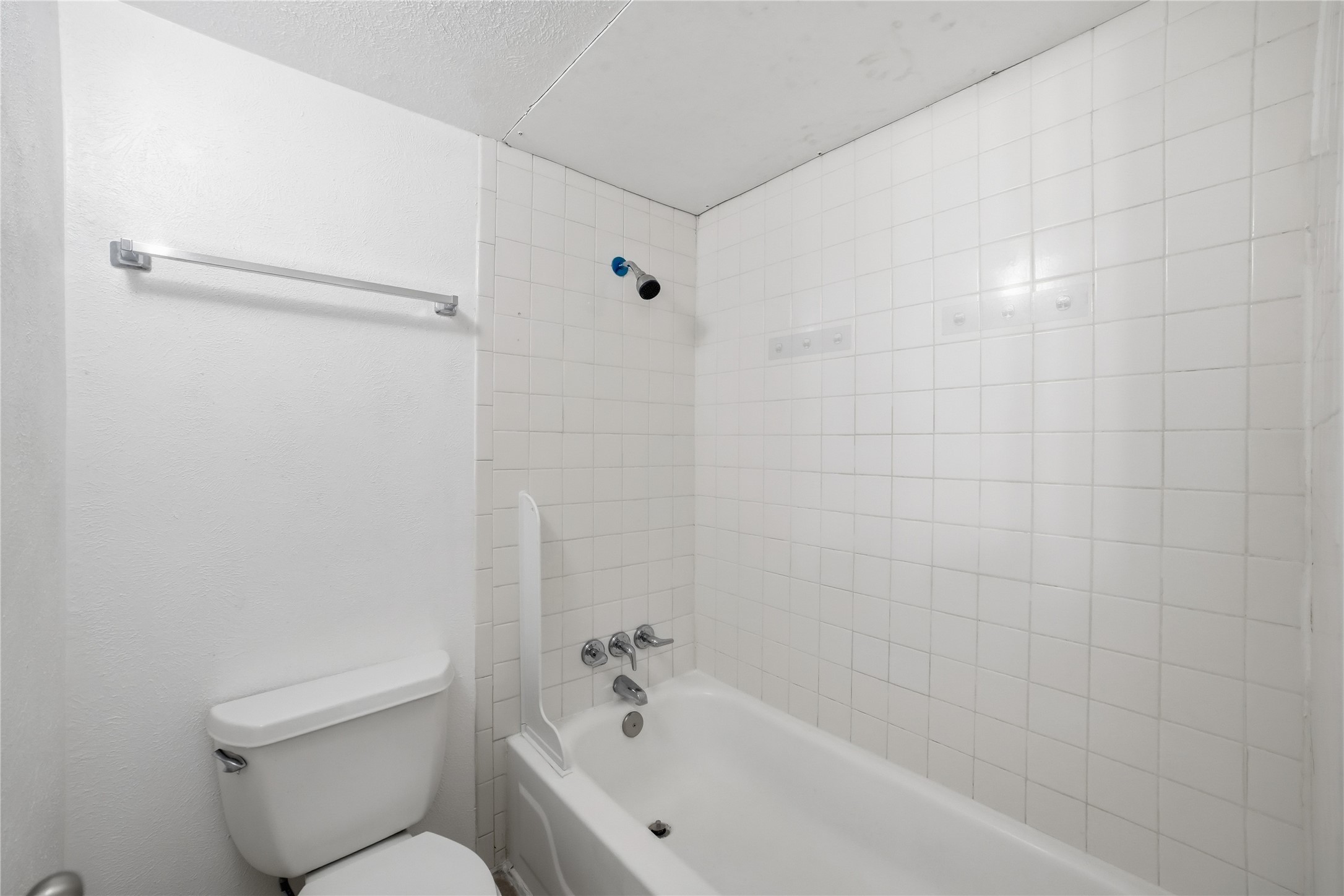 334 Valley Park Drive Garland TX 75043