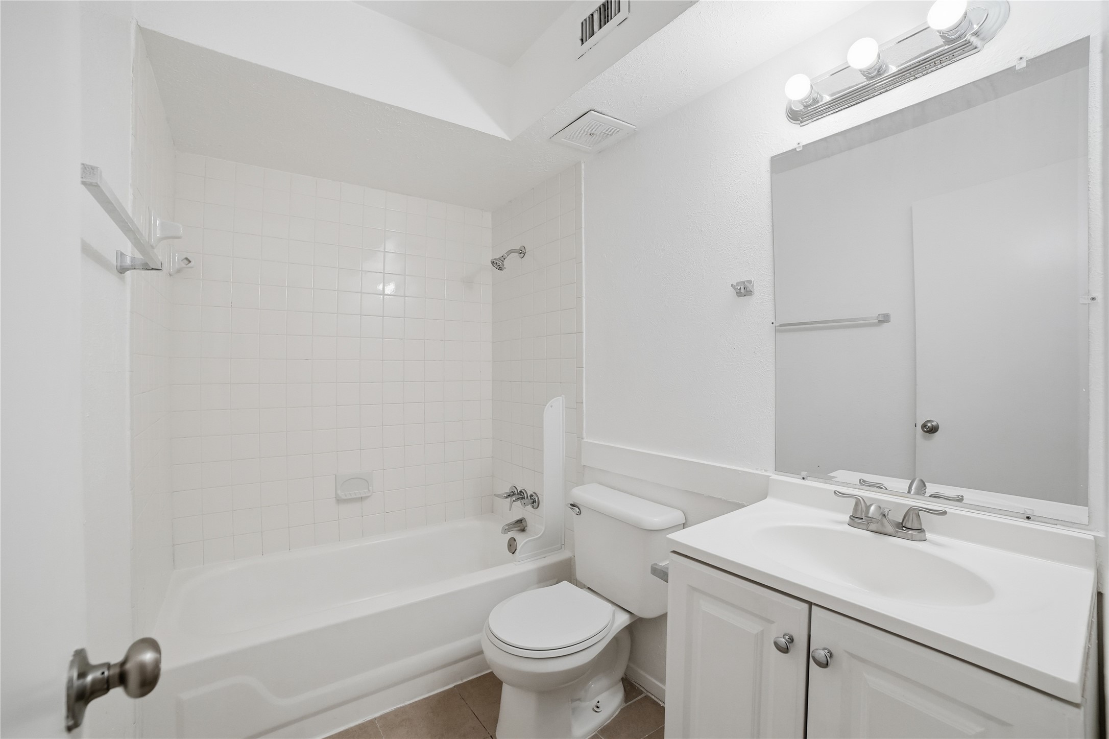 334 Valley Park Drive Garland TX 75043