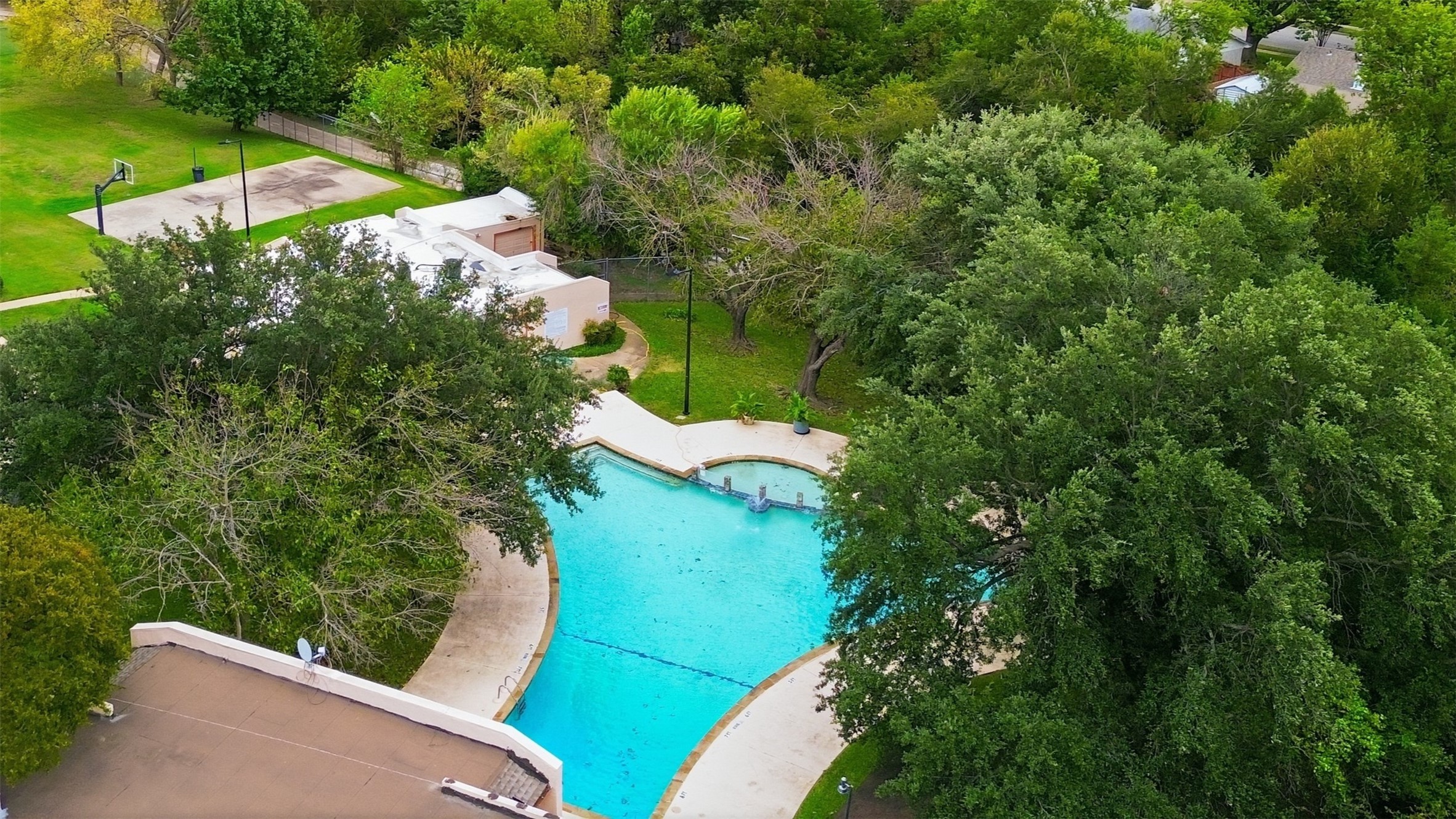 334 Valley Park Drive Garland TX 75043